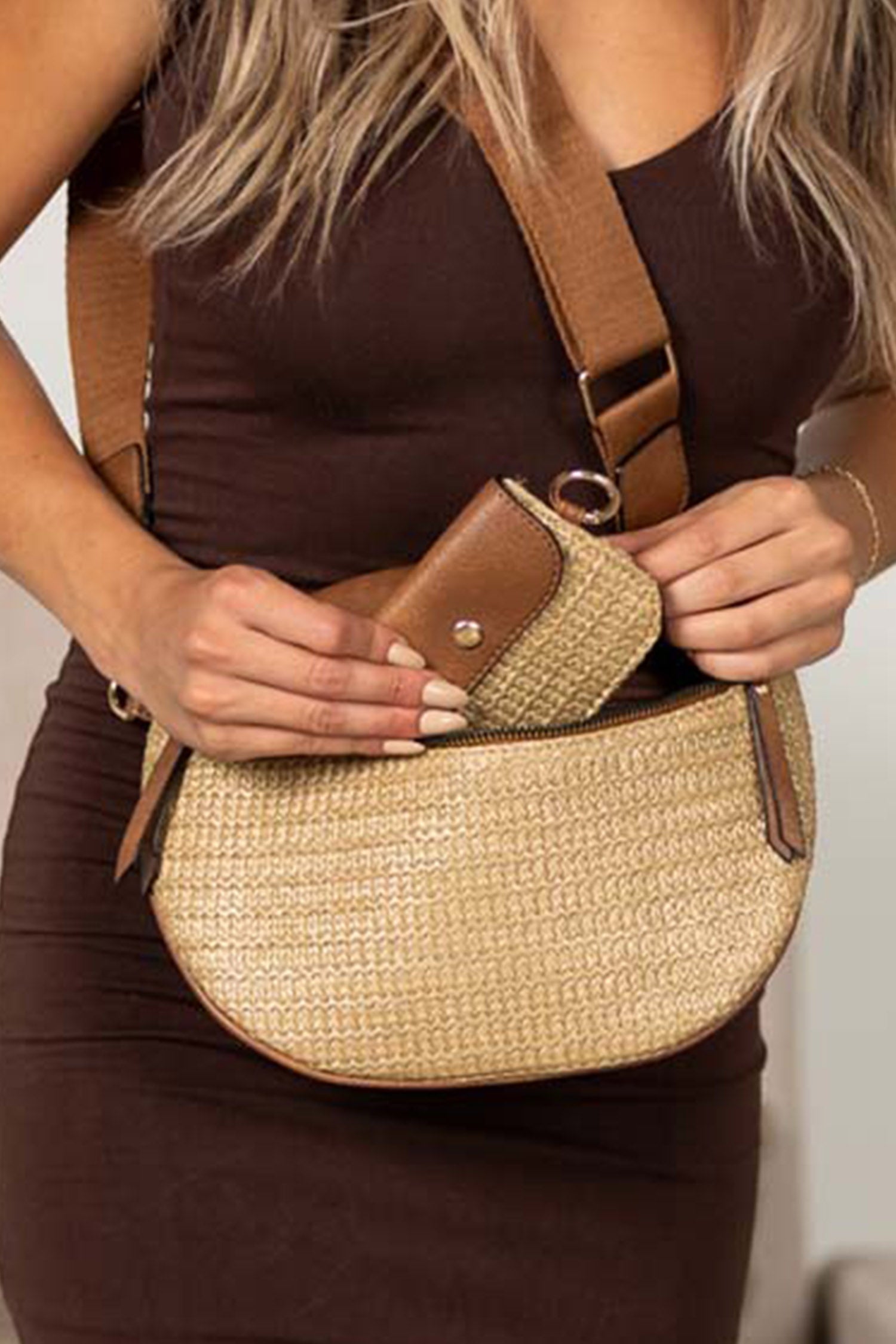 Camel PU Leather Straw Woven Patchwork Crossbody Bag with Pouch
