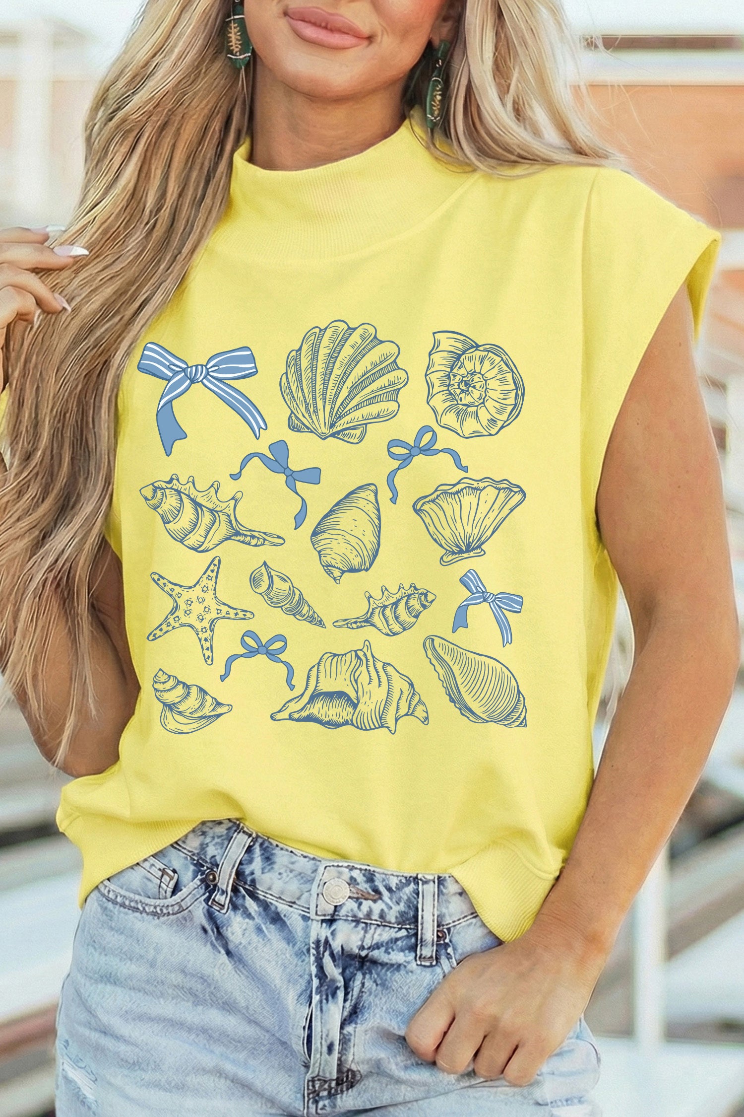 Yellow Bow Seashell Pattern High Neck Short Sleeve Top