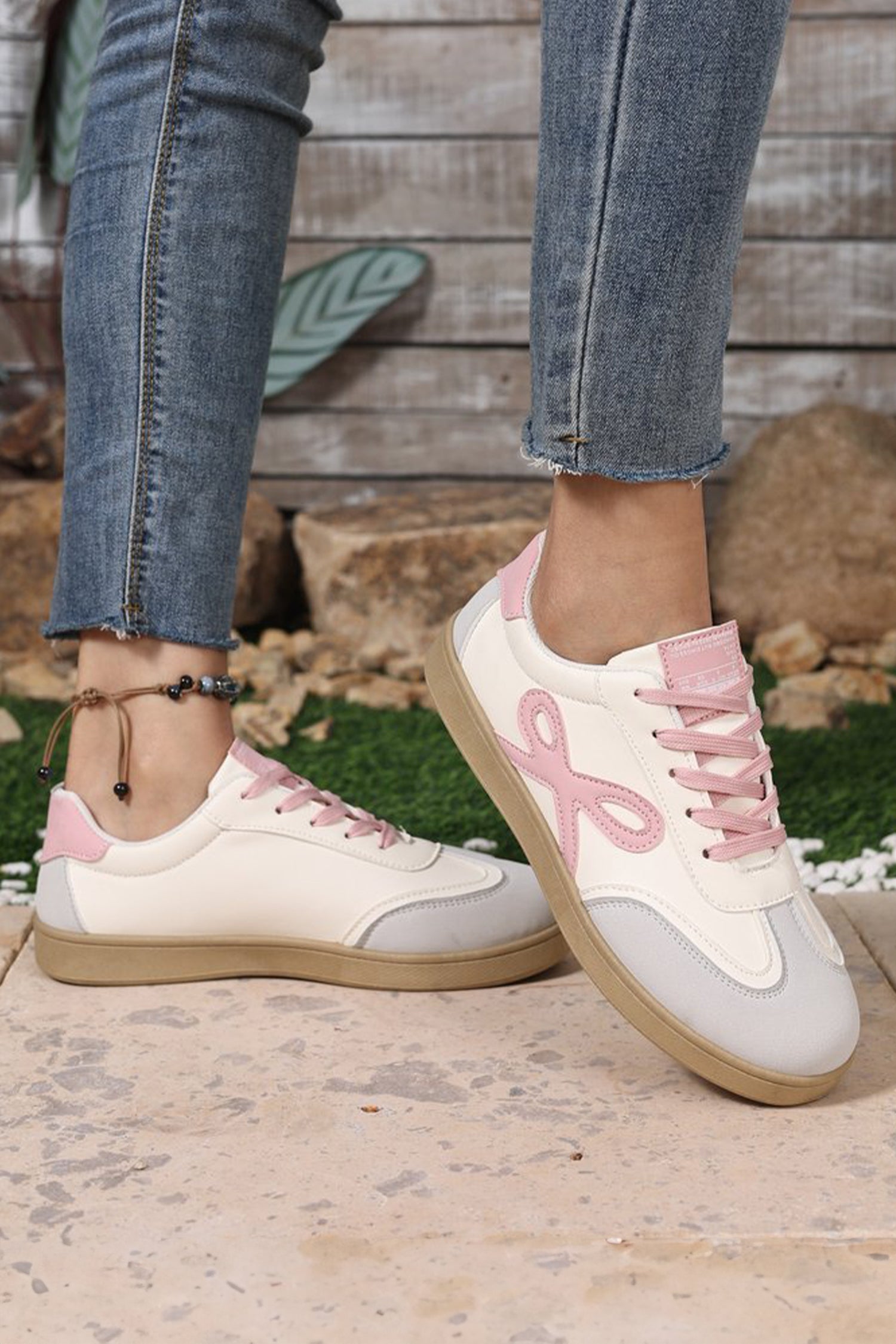 Pink Cute Bow Patch Color Block PU Leather Sneakers