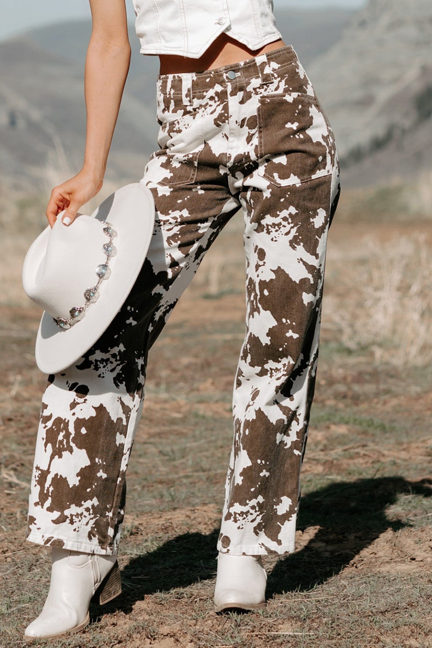 Brown Abstract Pattern Regular Fit Full-Length Western Style Jeans