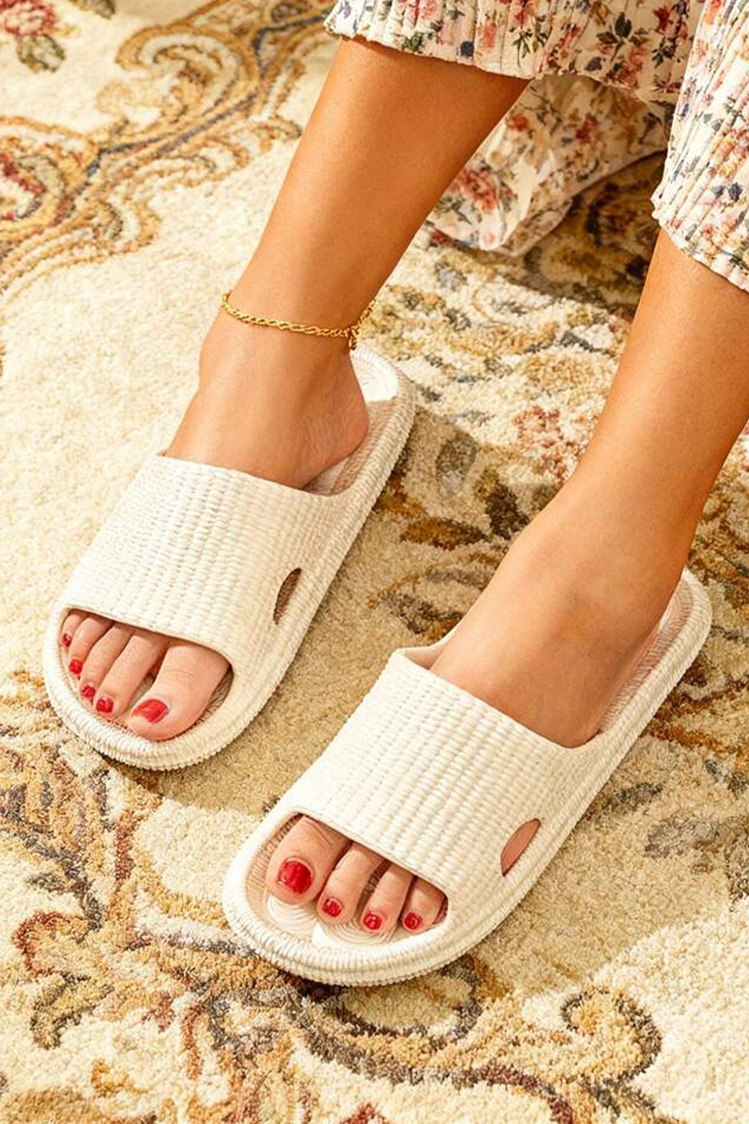 White Anti-skid Textured Hollowed Bathing Slippers