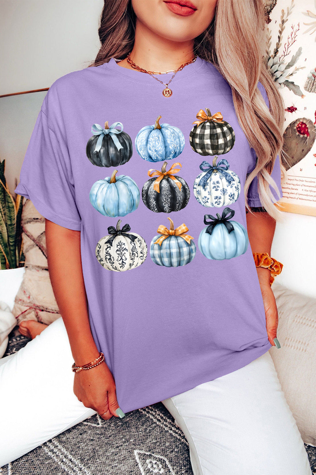 Wisteria Chic Pumpkin Graphic Relaxed T Shirt