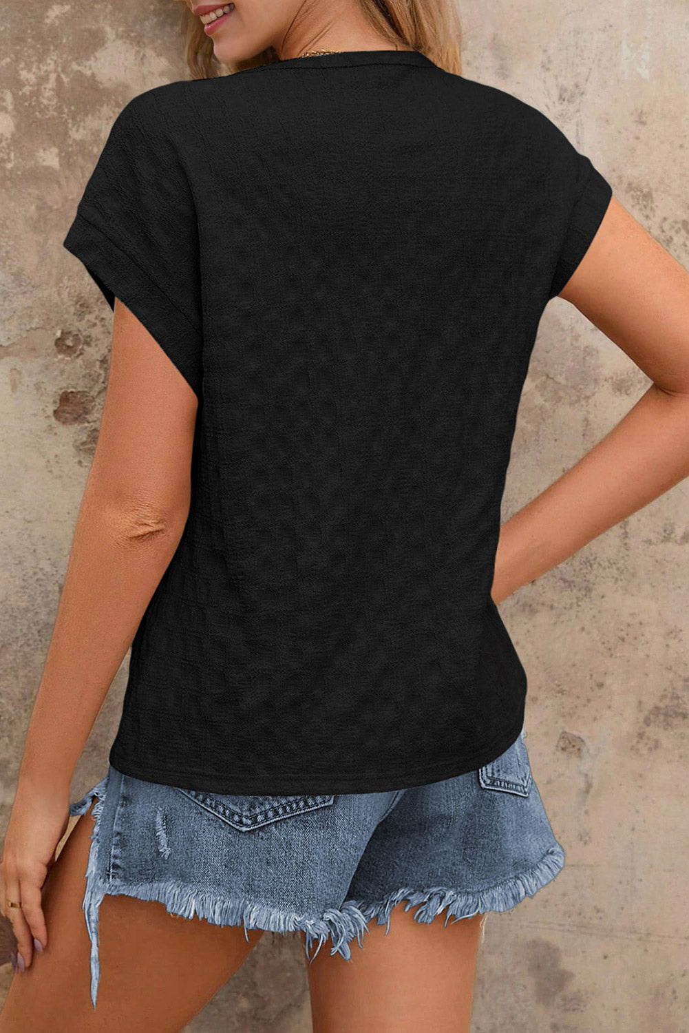 Black Solid Color Textured Batwing Sleeve Tee