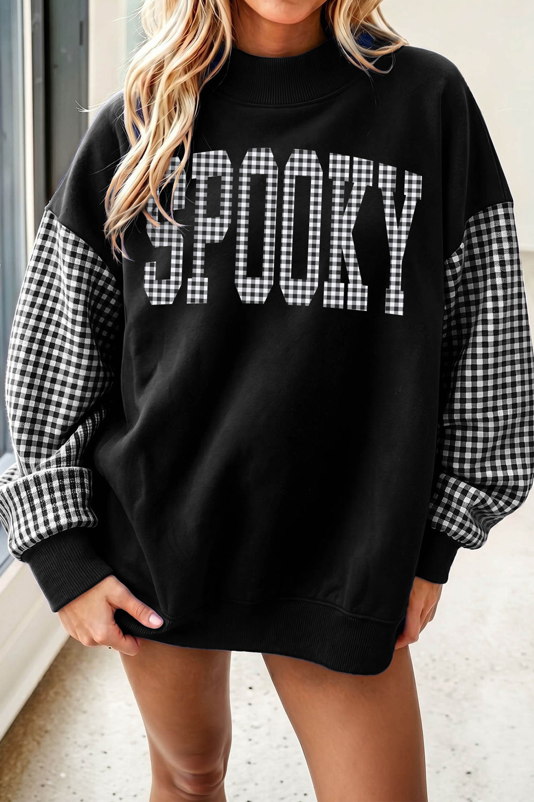 Black Contrast Plaid Sleeve SPOOKY Letter Graphic Halloween Pullover Sweatshirt