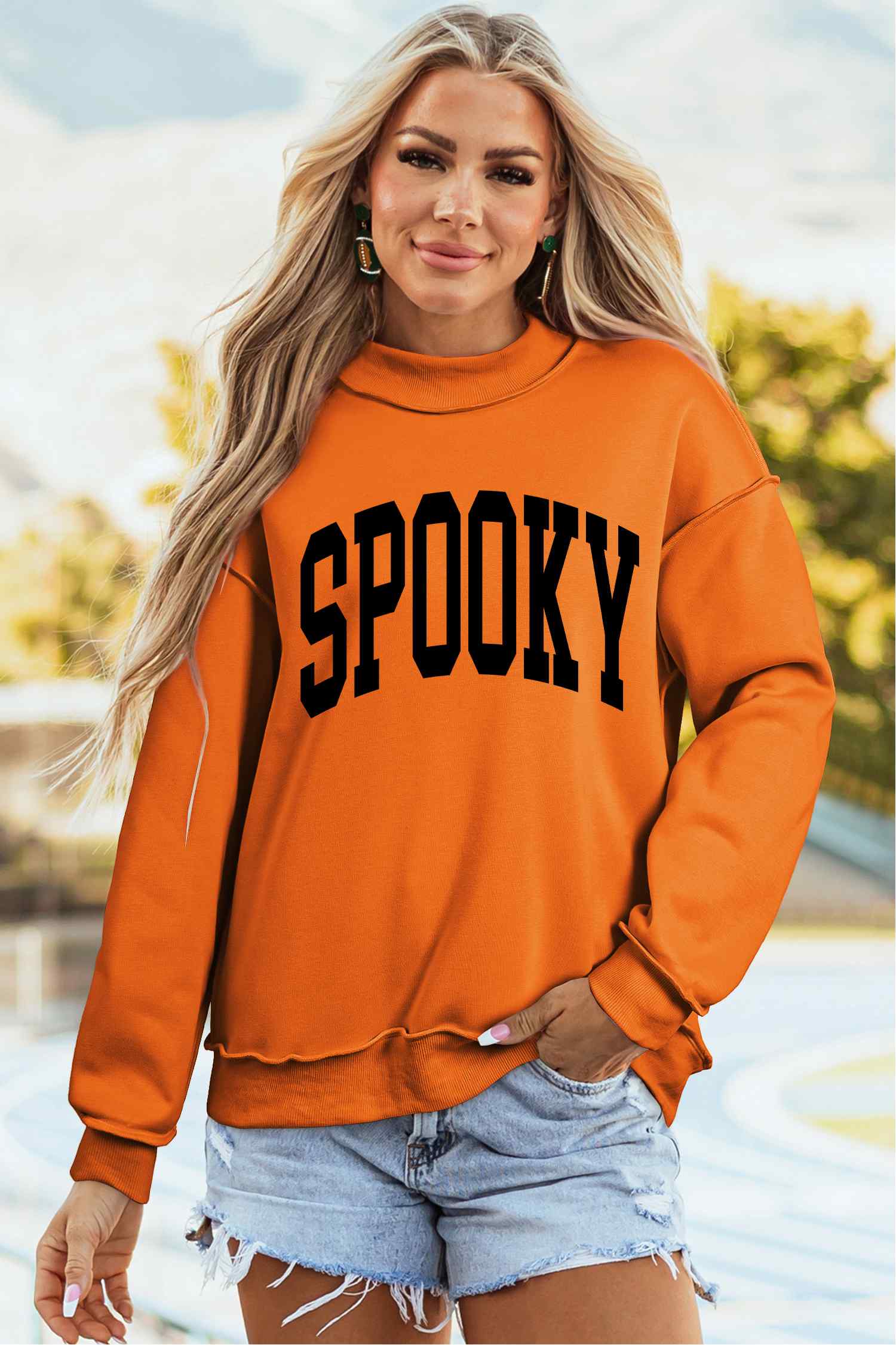 Carrot Oversize Halloween Print Mock Neck Reversible Sweatshirt