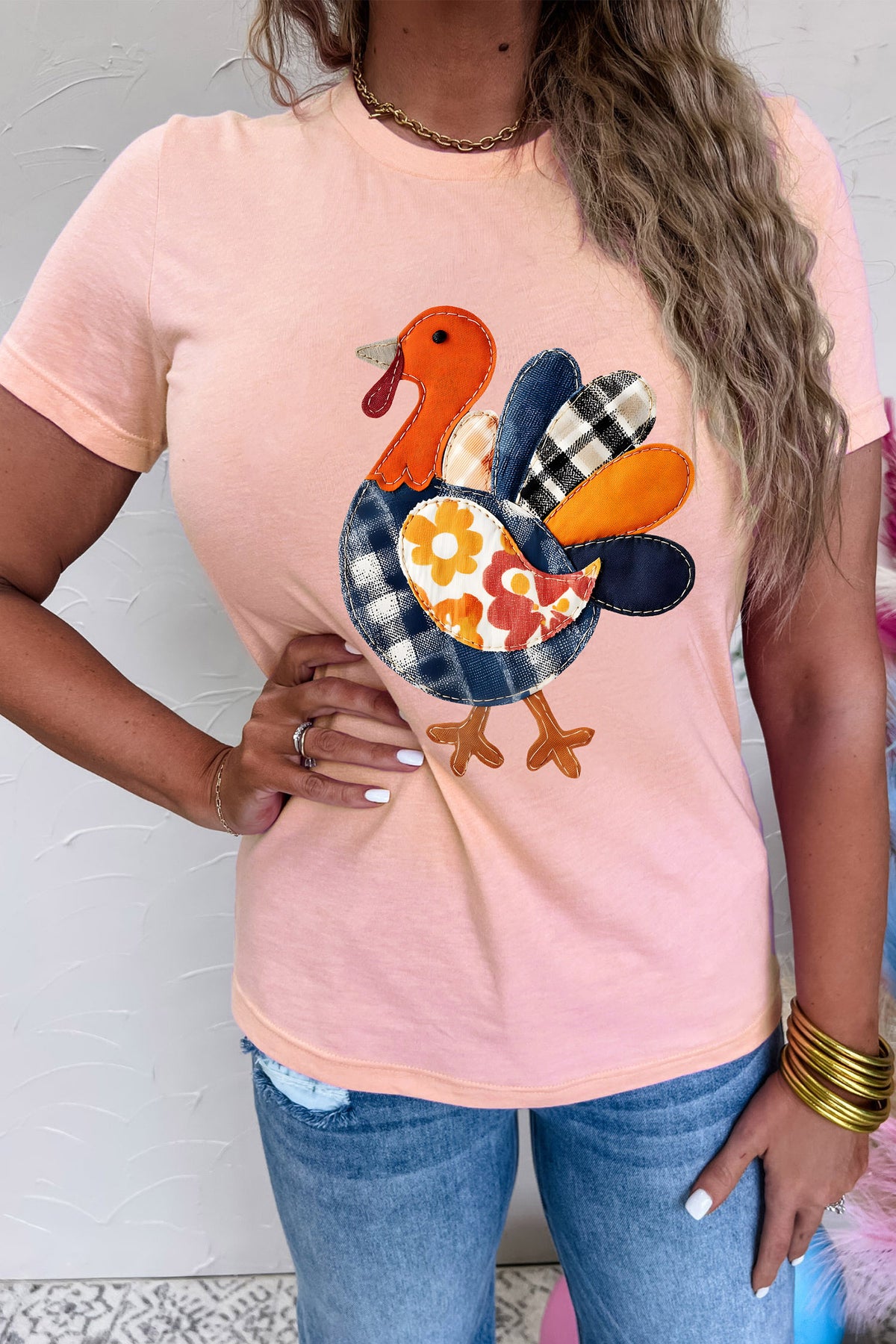 Pink Turkey Applique Short Sleeve Round Neck T-Shirt