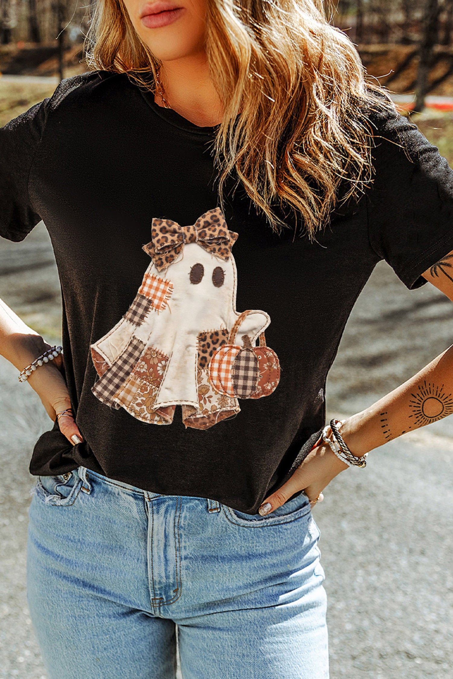 Black Halloween Ghost Appliqué Graphic T-Shirt