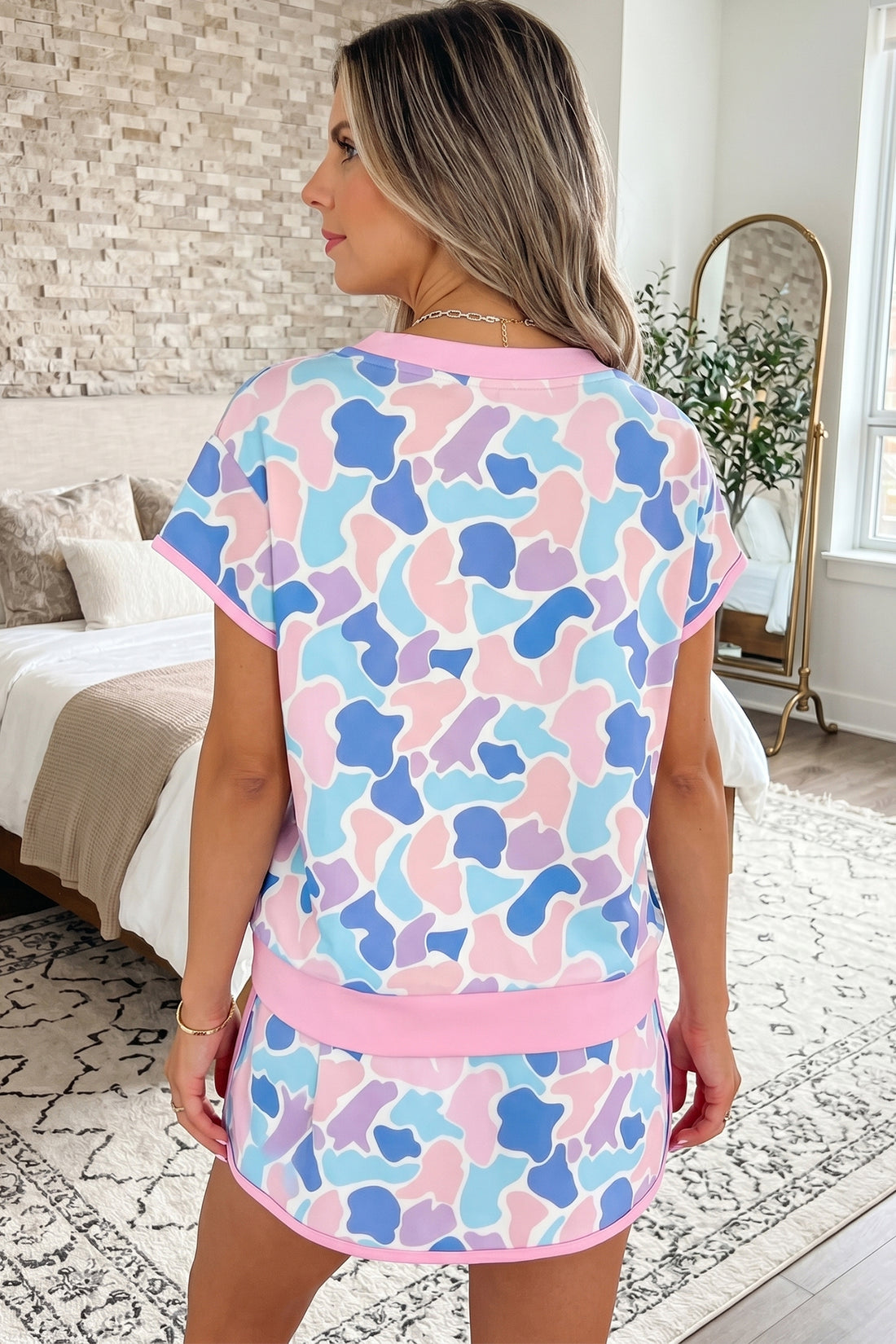 Pink Camouflage/ Polka Dot Print Contrast Trim Athletic Skort Set