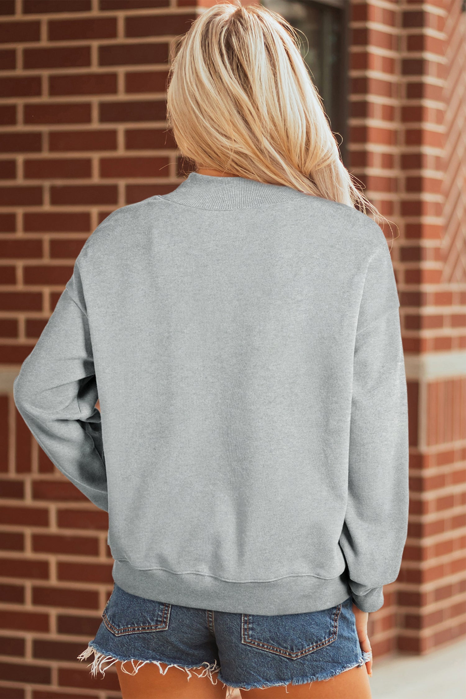 Gray Halloween Rhinestone Skull Graphic Mock Neck Baggy Pullover Sweatshirt