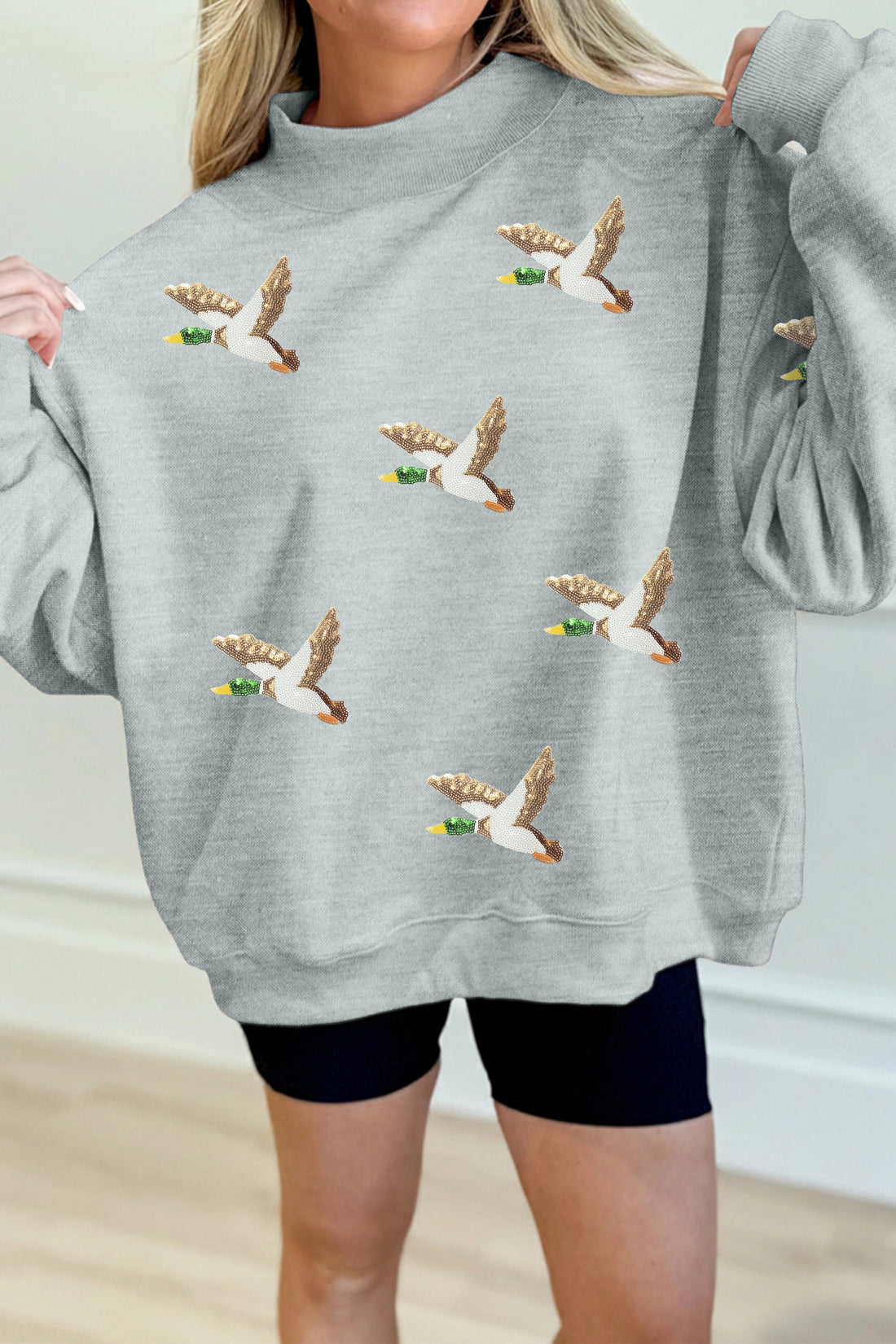 Gray Sequin Mallard Graphic Mock Neck Baggy Pullover Sweatshirt