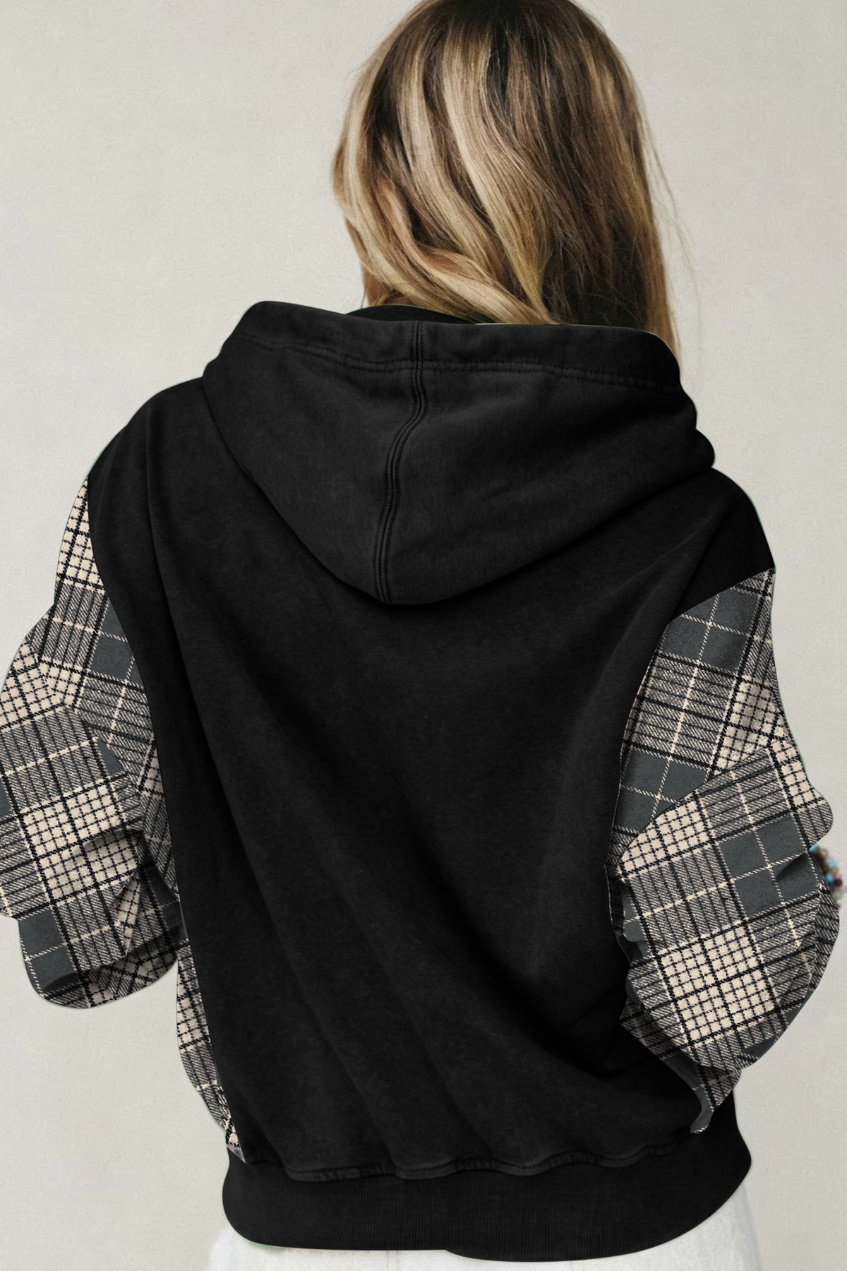 Black Plaid Sleeve Drawstring Pocket Hooded Sweatshirt