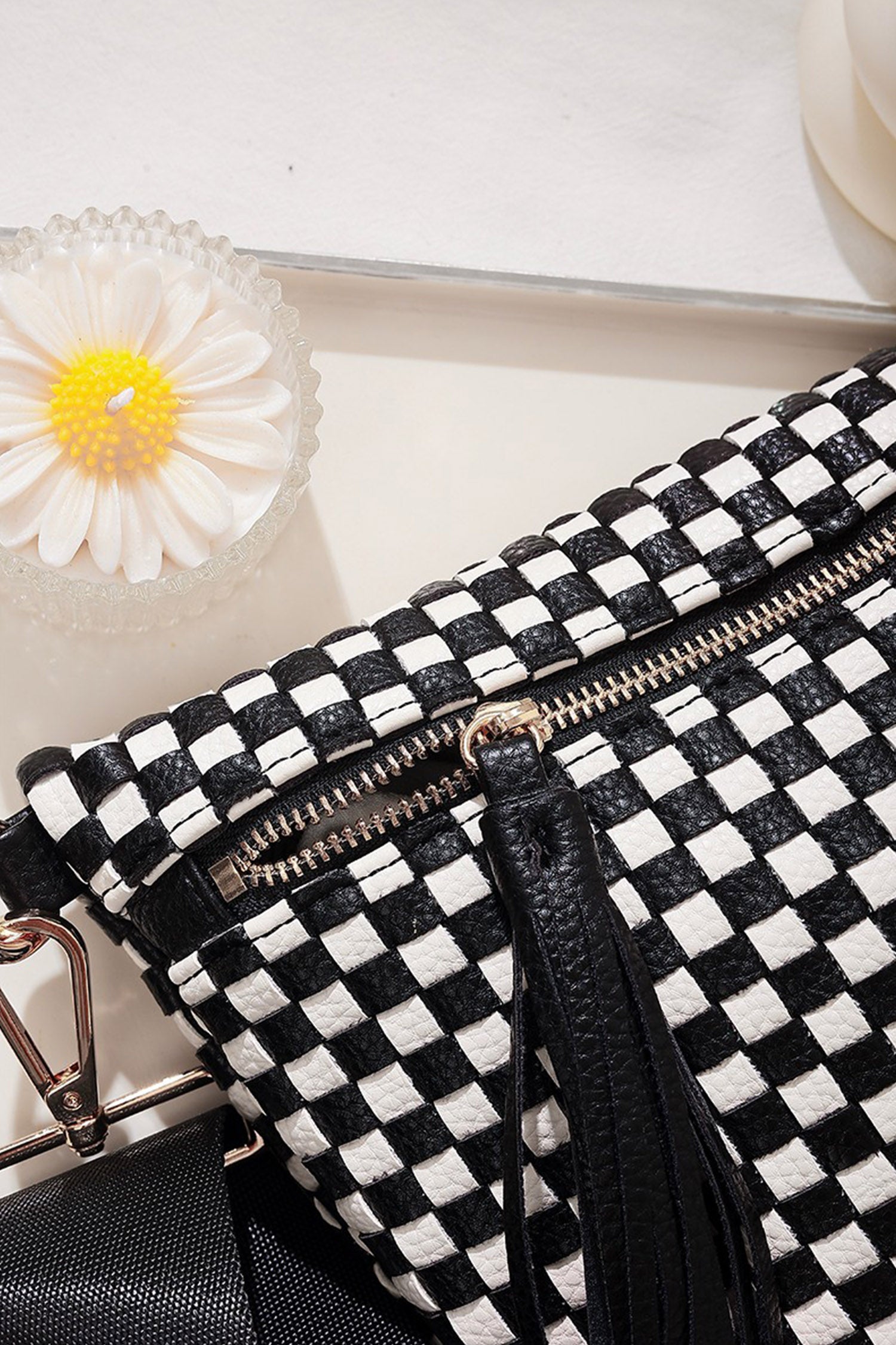 Color black Checkered Woven PU Leather Crossbody Bag Adjustable Strap Large Size