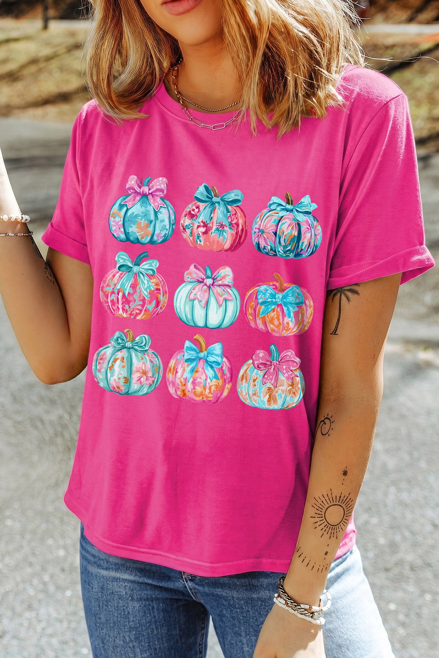 Rose Red Floral Pumpkin Graphic Thanksgiving T-Shirt