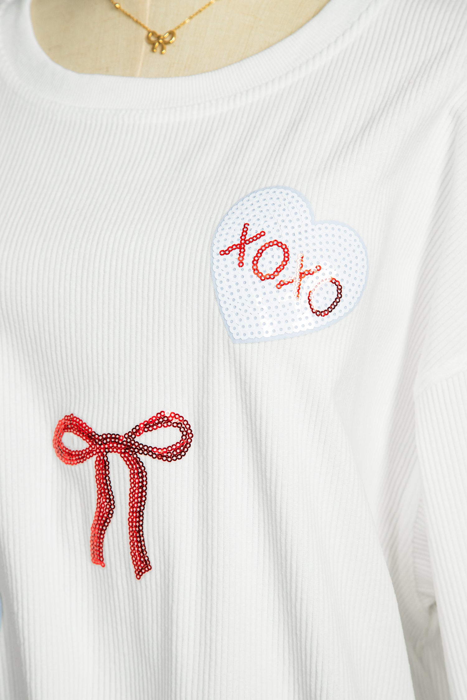 White Sequin Ribbon Bow XOXO Heart Patched Corded Rib Pullover Sweatshirt