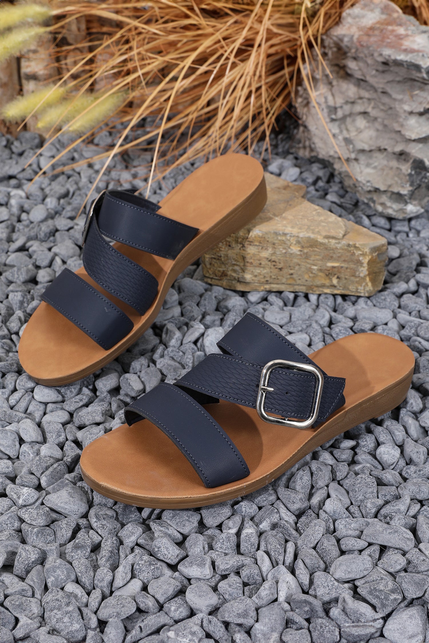 Wild Wind Casual Buckle Slip-On Flat Slippers with TPR Sole