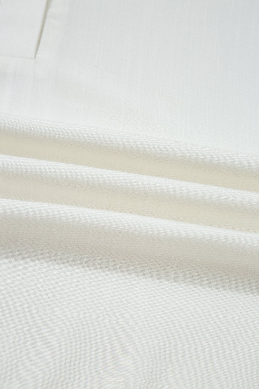 White Ruffle Elastic Cuffs Puffy Long Sleeve Button Down Shirt