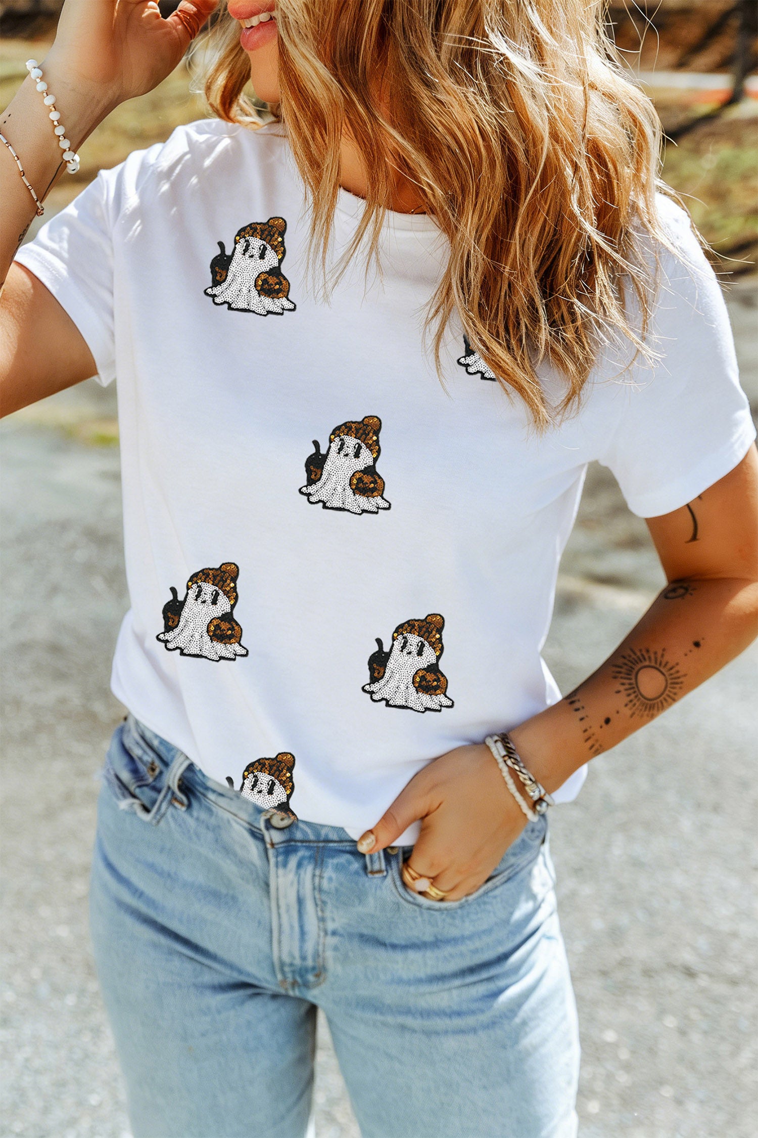 White Sequin Ghost Print Short Sleeve Casual Halloween Graphic T-Shirt