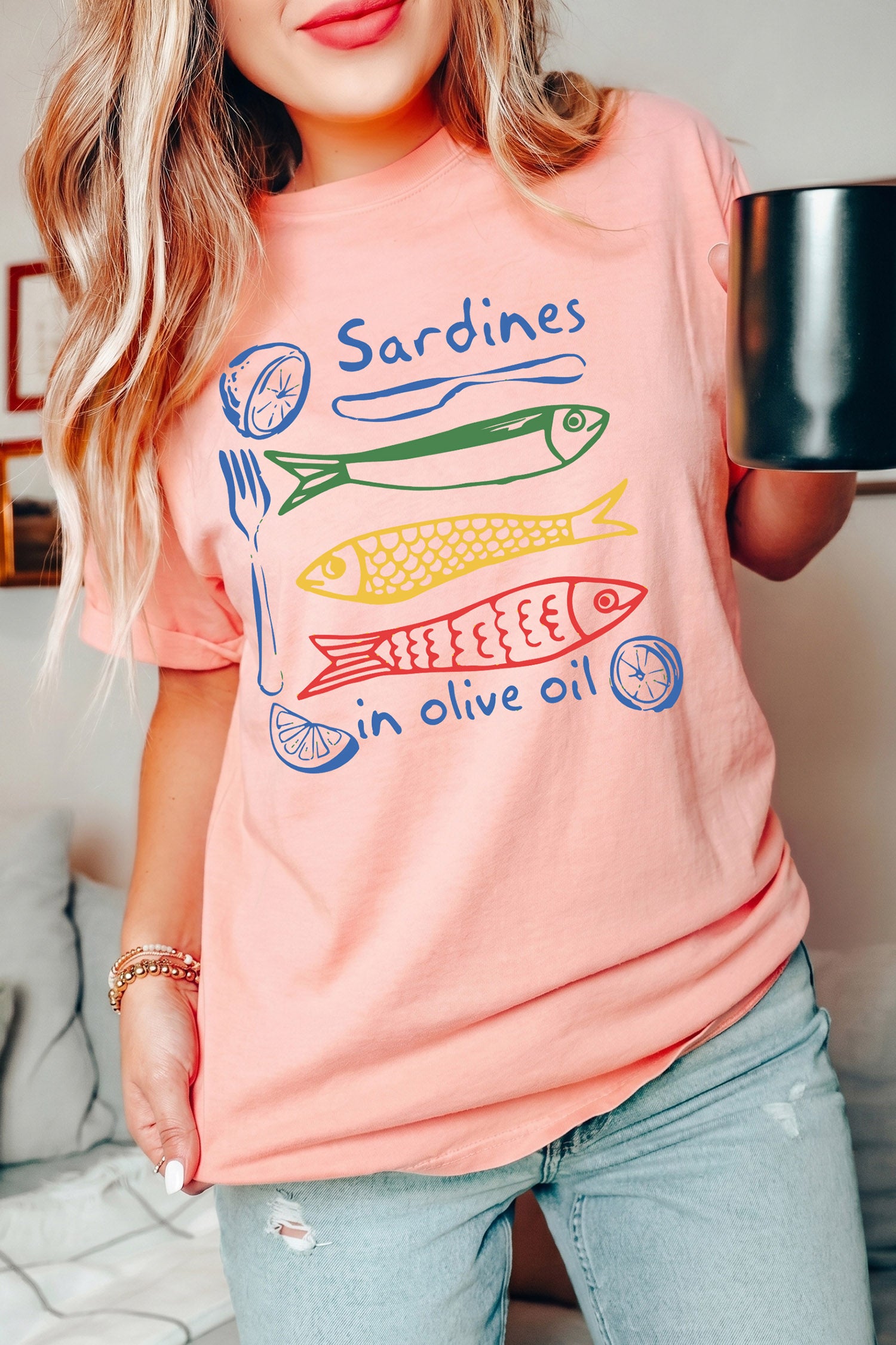 Pink Sardines in Olive Oil Graphic Casual T Shirt