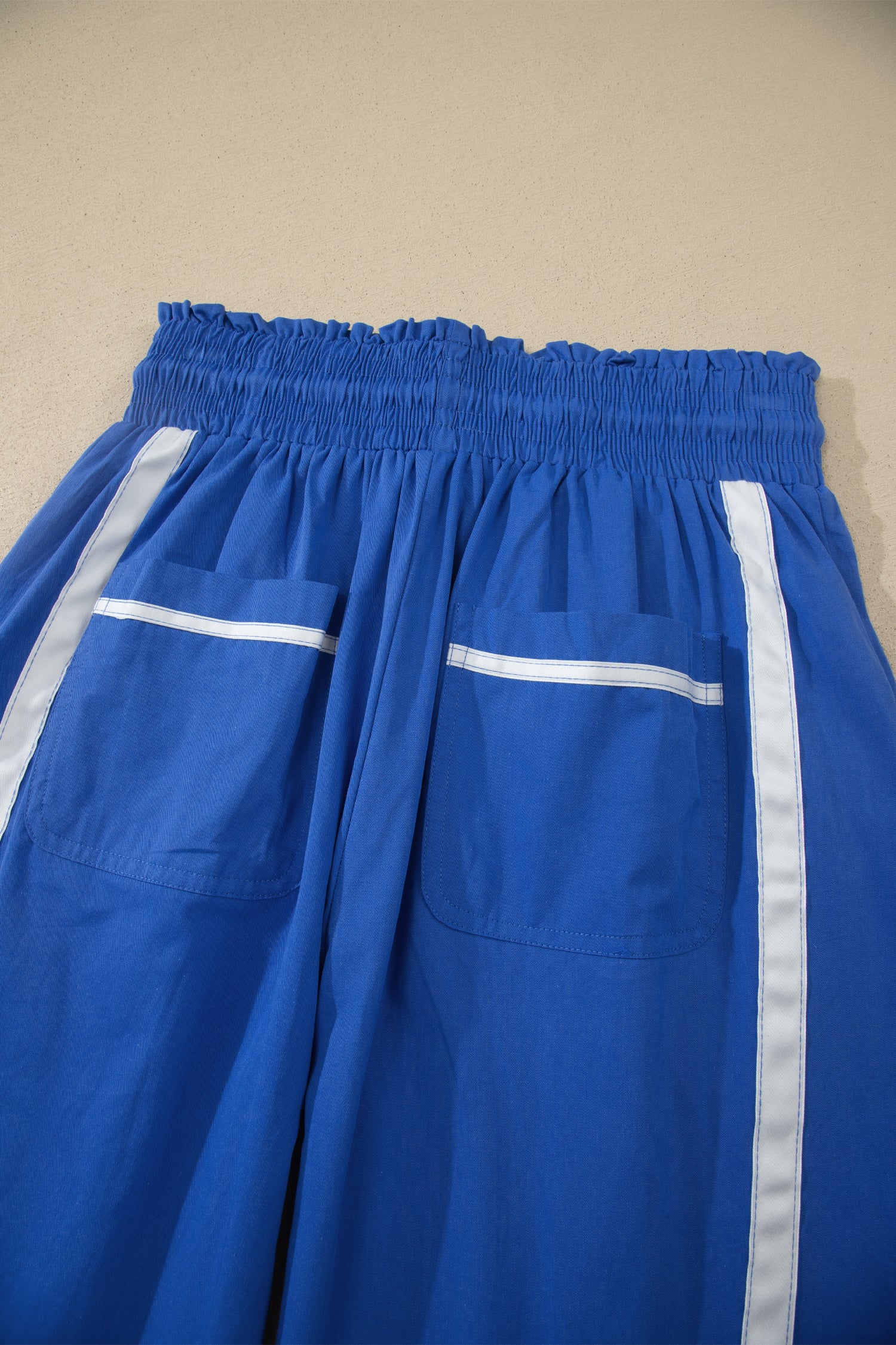 Dark Blue Contrast Striped Smocked Waist Drawstring Cropped Casual Pants