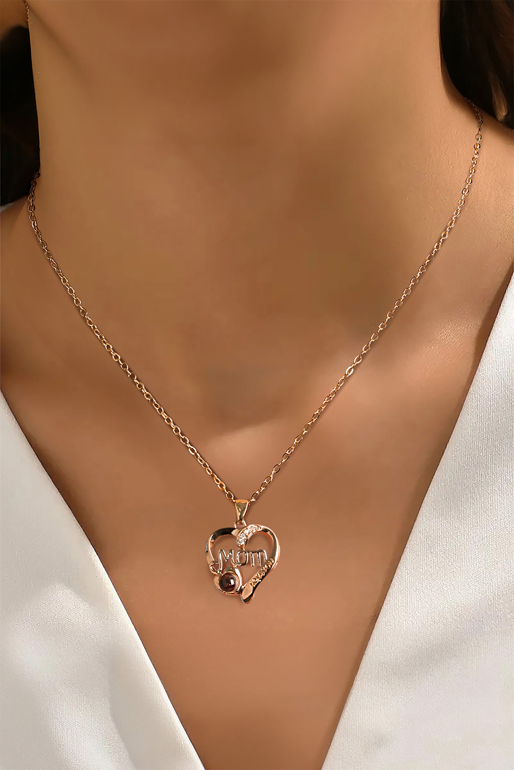 Gold Mom Heart Shape Crystal Decor Alloy Pendant Necklace