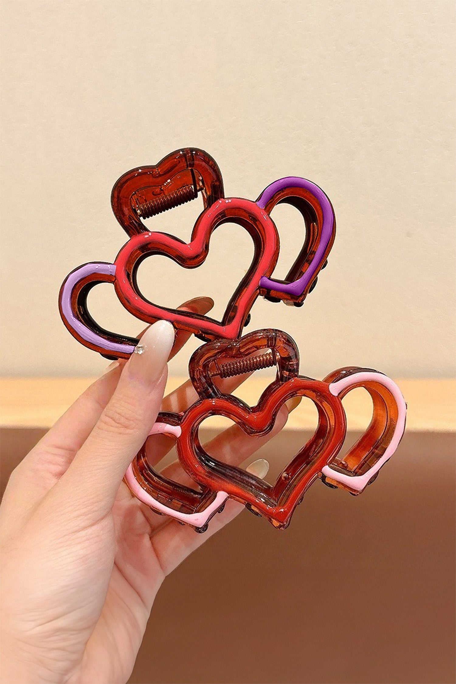 Orchid Petal Hollowed Heart Design Color Contrasted Acrylic Hair Claw Clip
