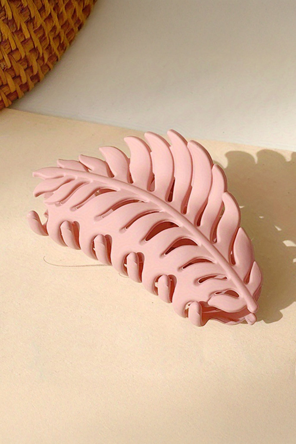 Light Pink Trendy Big Leaf Hair Claw Clip