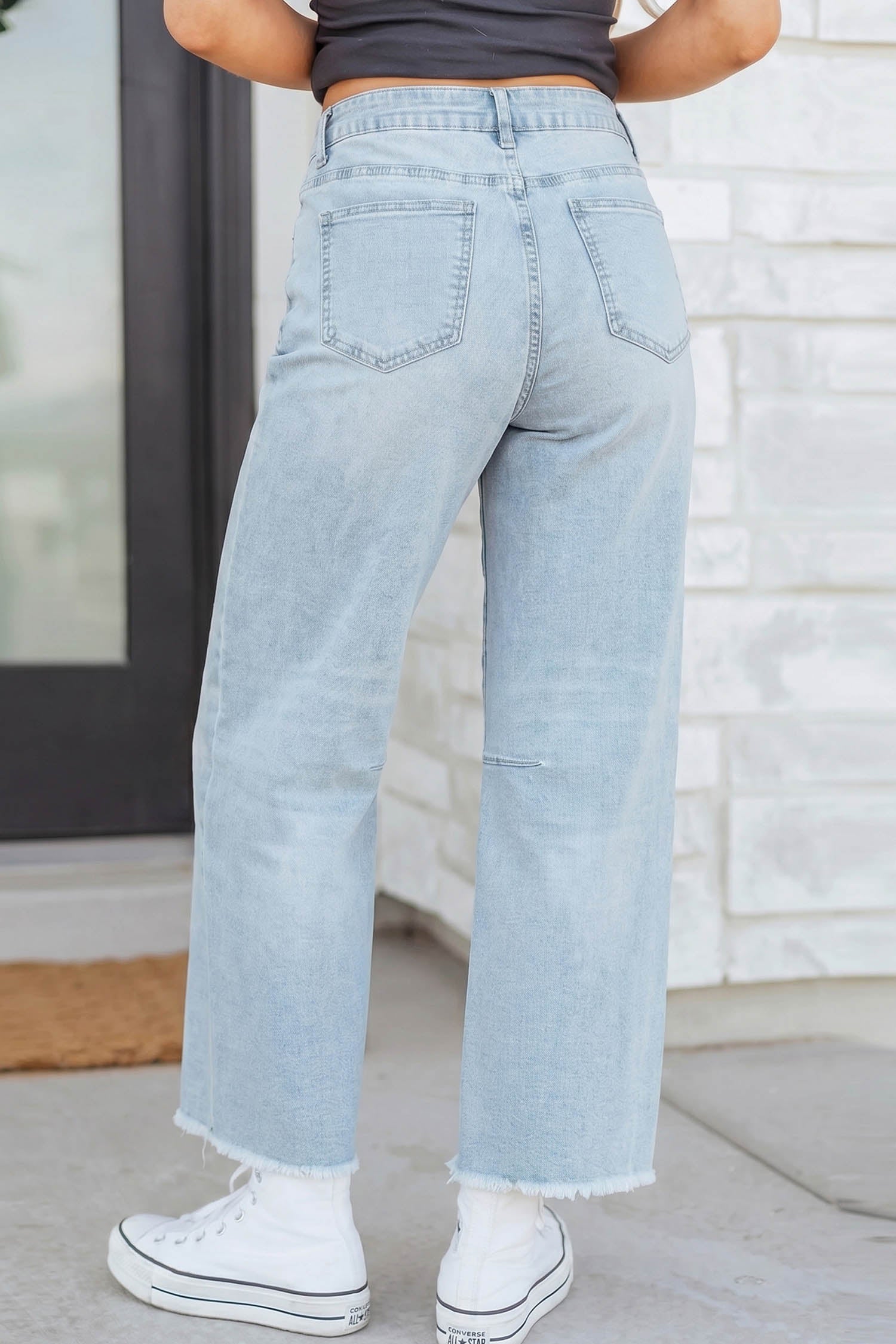 Beau Blue Patriotic Sequin Bow Patched Ankle-Length Shift Jeans