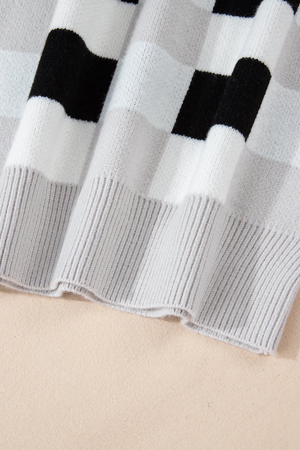 Black Checkered Ribbed Edge O Neck Drop Shoulder Sweater