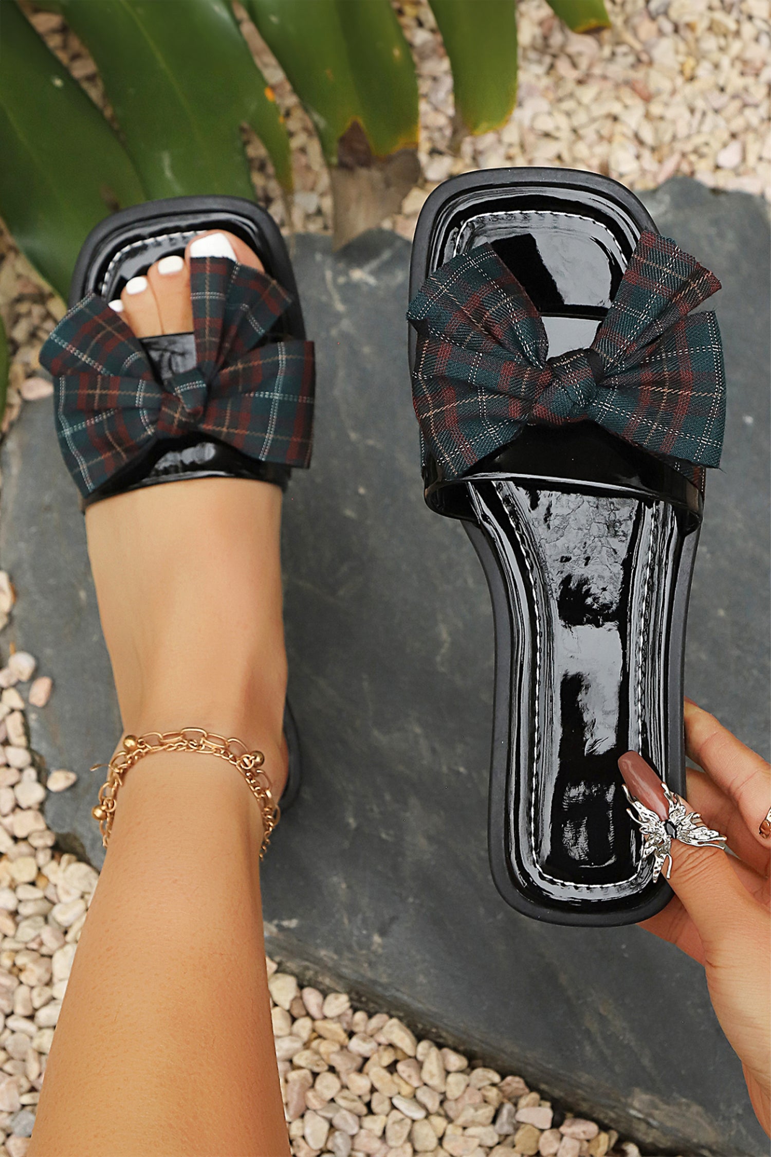 Color black Bowknot Plaid Slip-on Flat Sandals with Rubber Sole