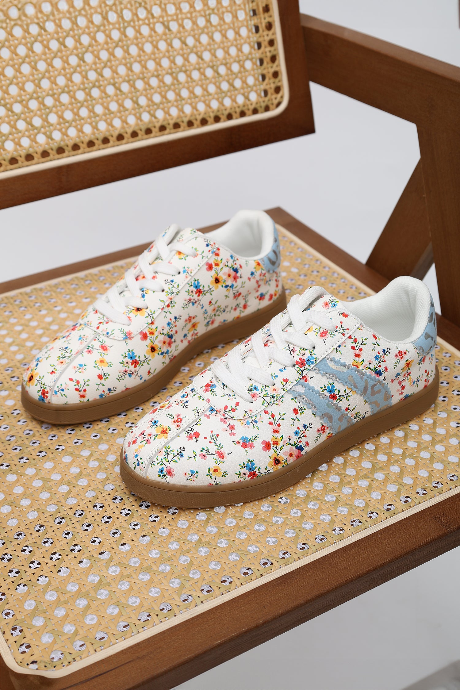 Racing Red Fresh Floral Print Color Block Detail Lace Up Shoes