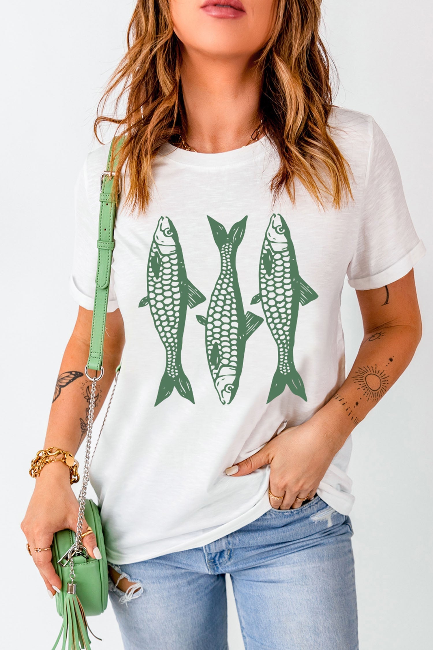 White Unique Fish Graphic Casual Round Neck Tee