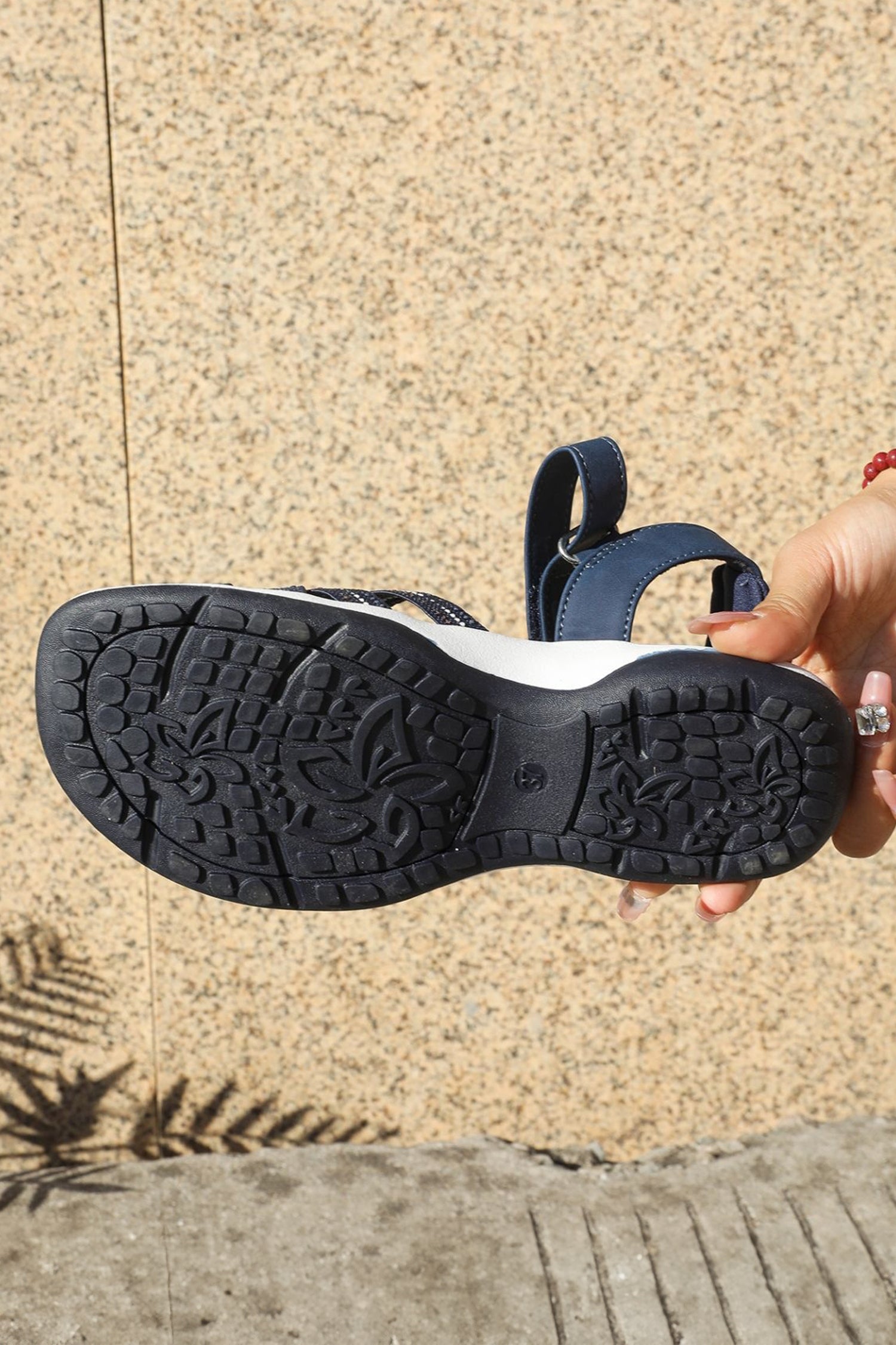 Wild Wind Strappy Lycra Upper Rubber Sole Casual Sandals
