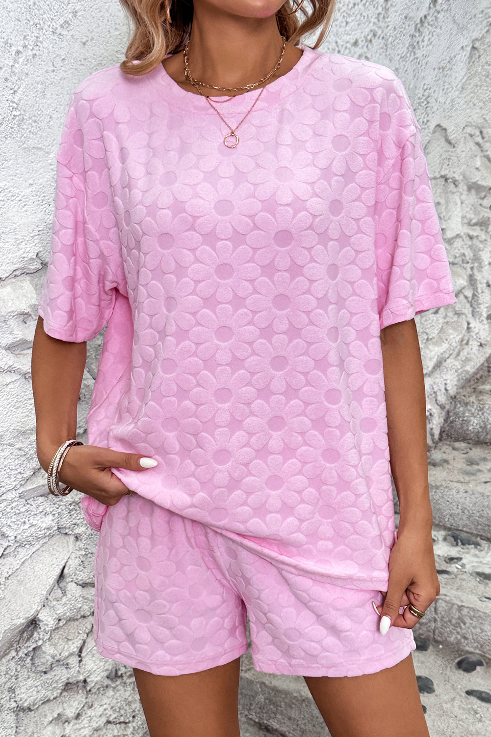 Pink Flower Embossed Texture Short 2pcs Outfit