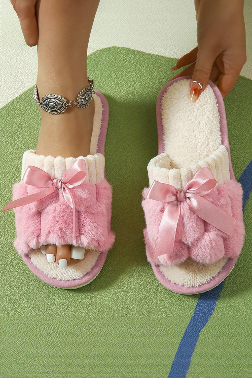 Peach Blossom Bow Knot Decor Open Toe Plush Slippers