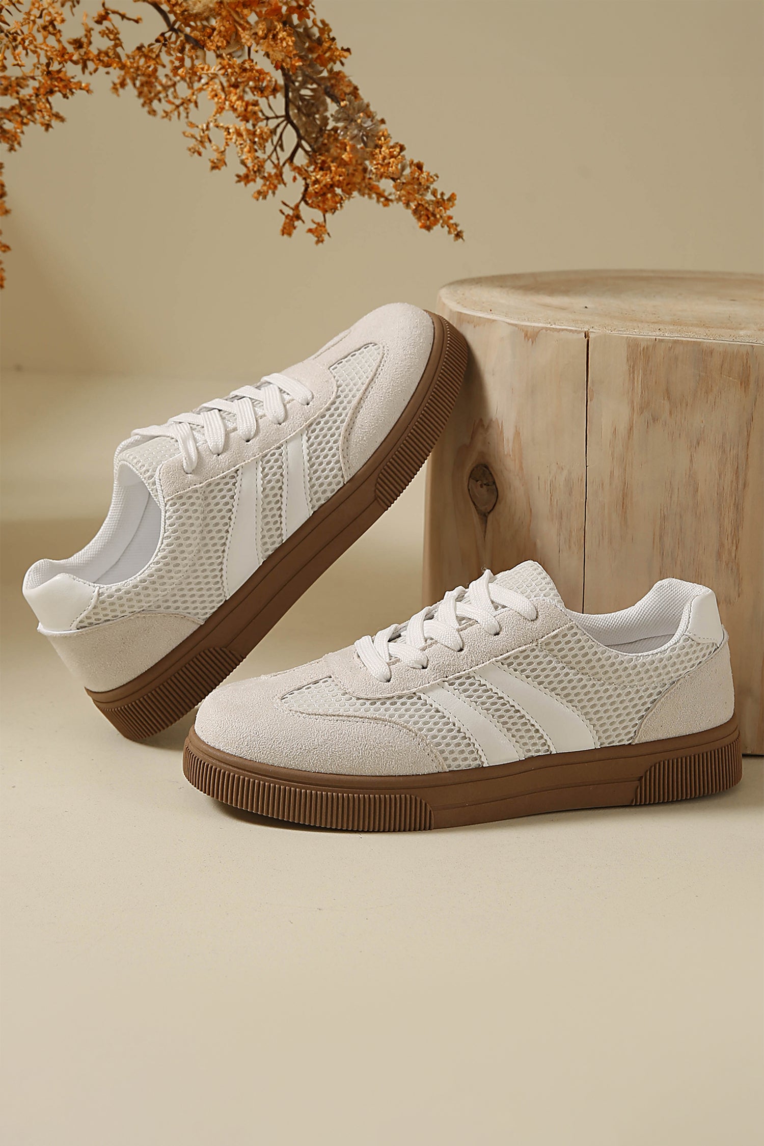 White Breathable Mesh Patchwork Lace Up Flat Shoes