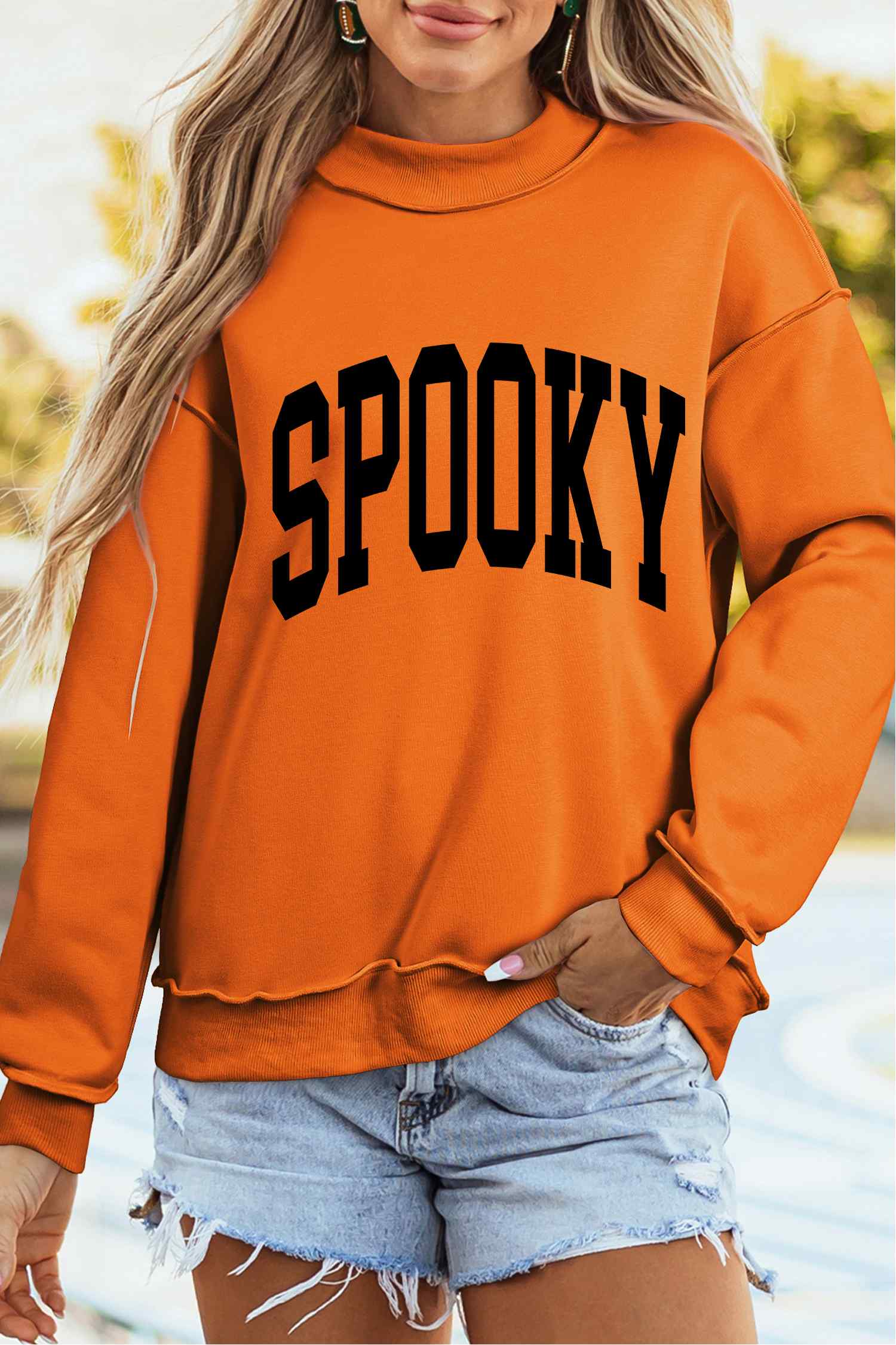 Carrot Oversize Halloween Print Mock Neck Reversible Sweatshirt