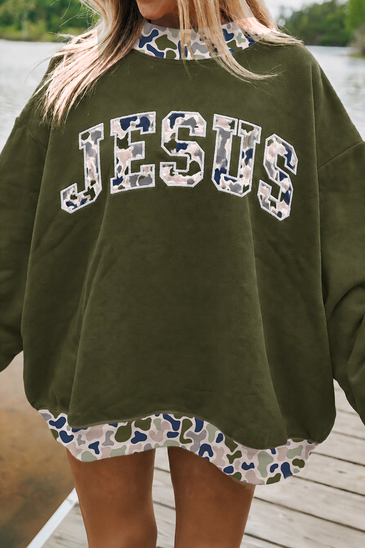 Four Leaf Clover Western Contrast Detail Letter Graphic Baggy Sweatshirt