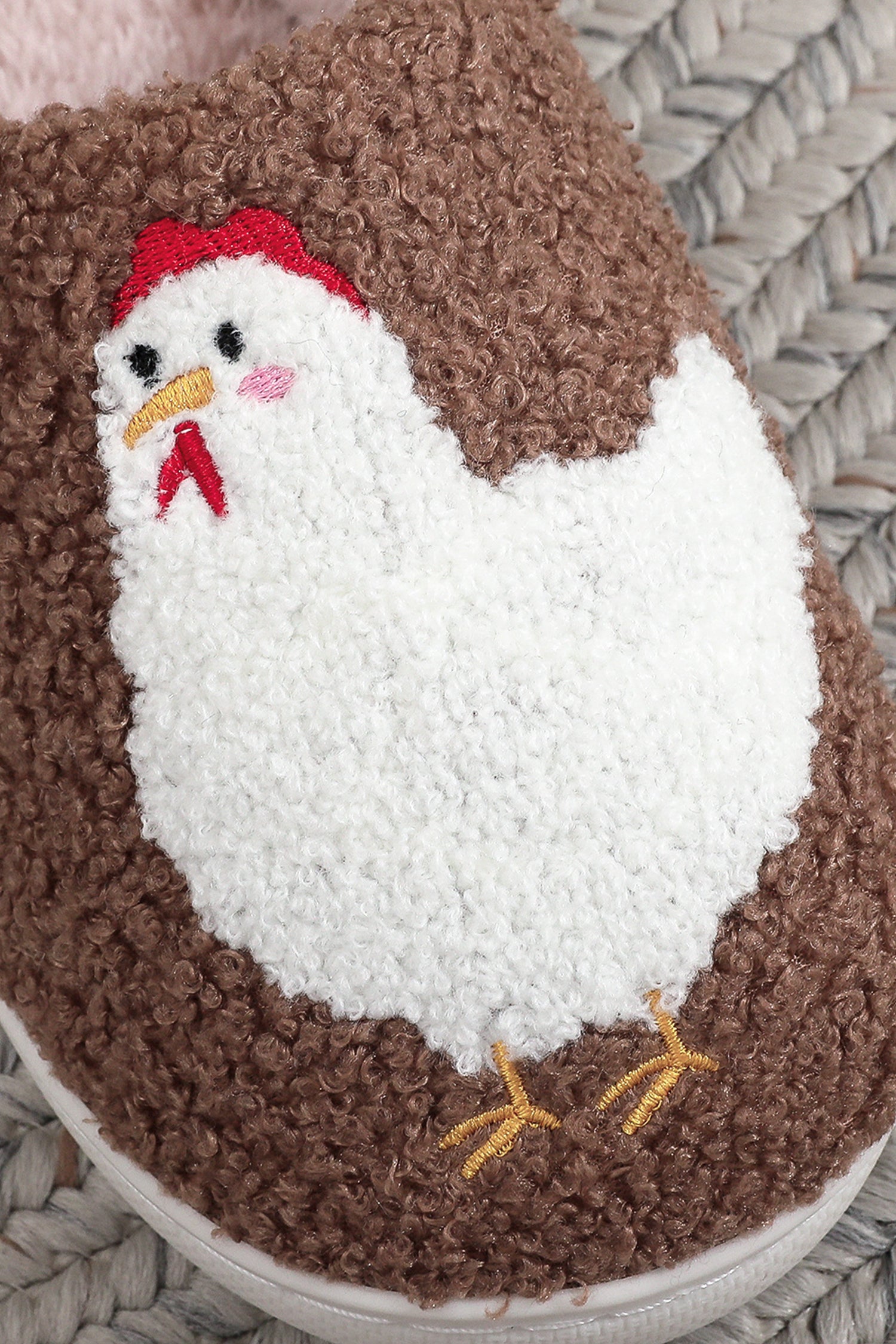 Brown Cartoon Chick Color Contrasted Liner Plush Slippers