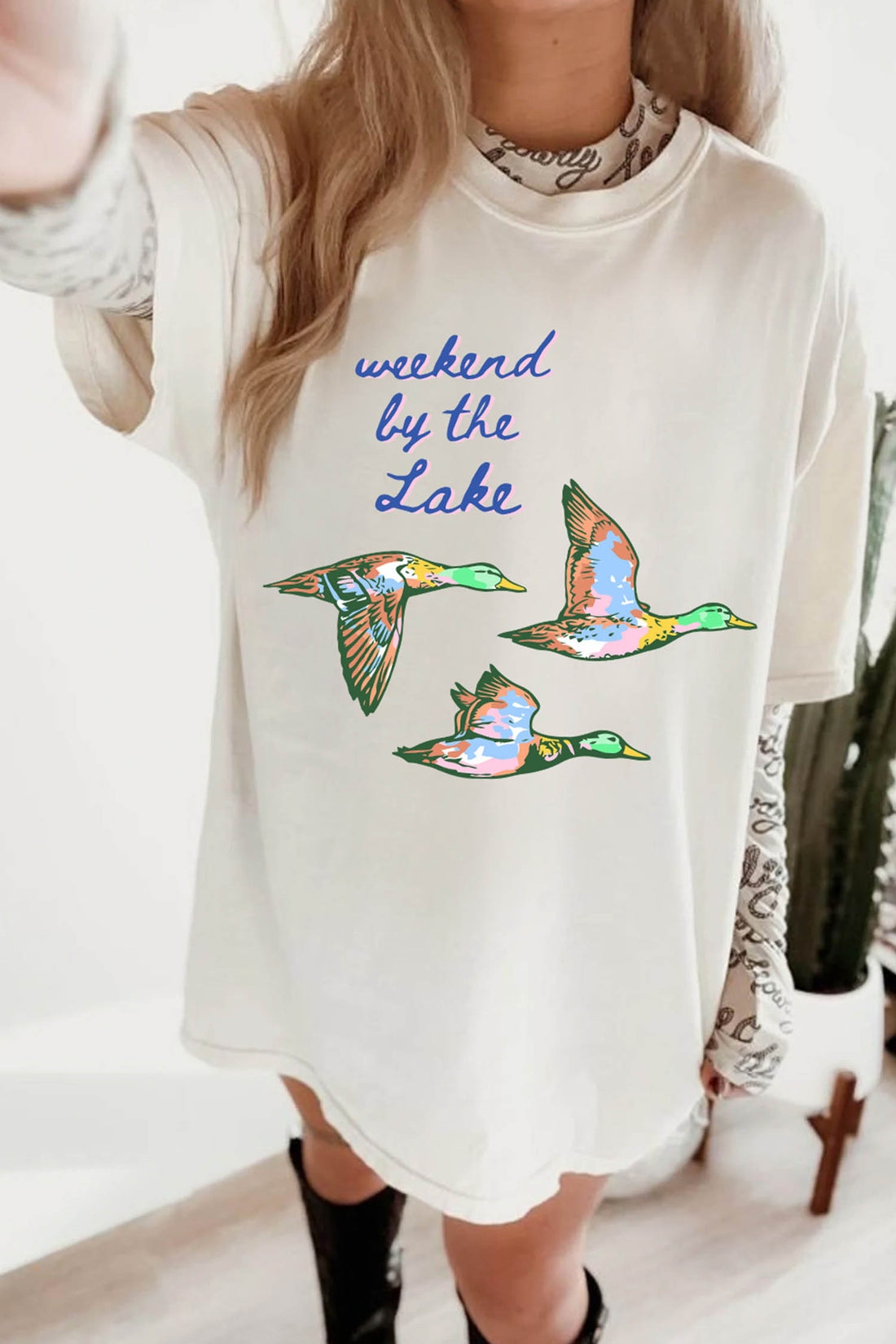 White Weekend by the Lake Duck Print Tunic Tee