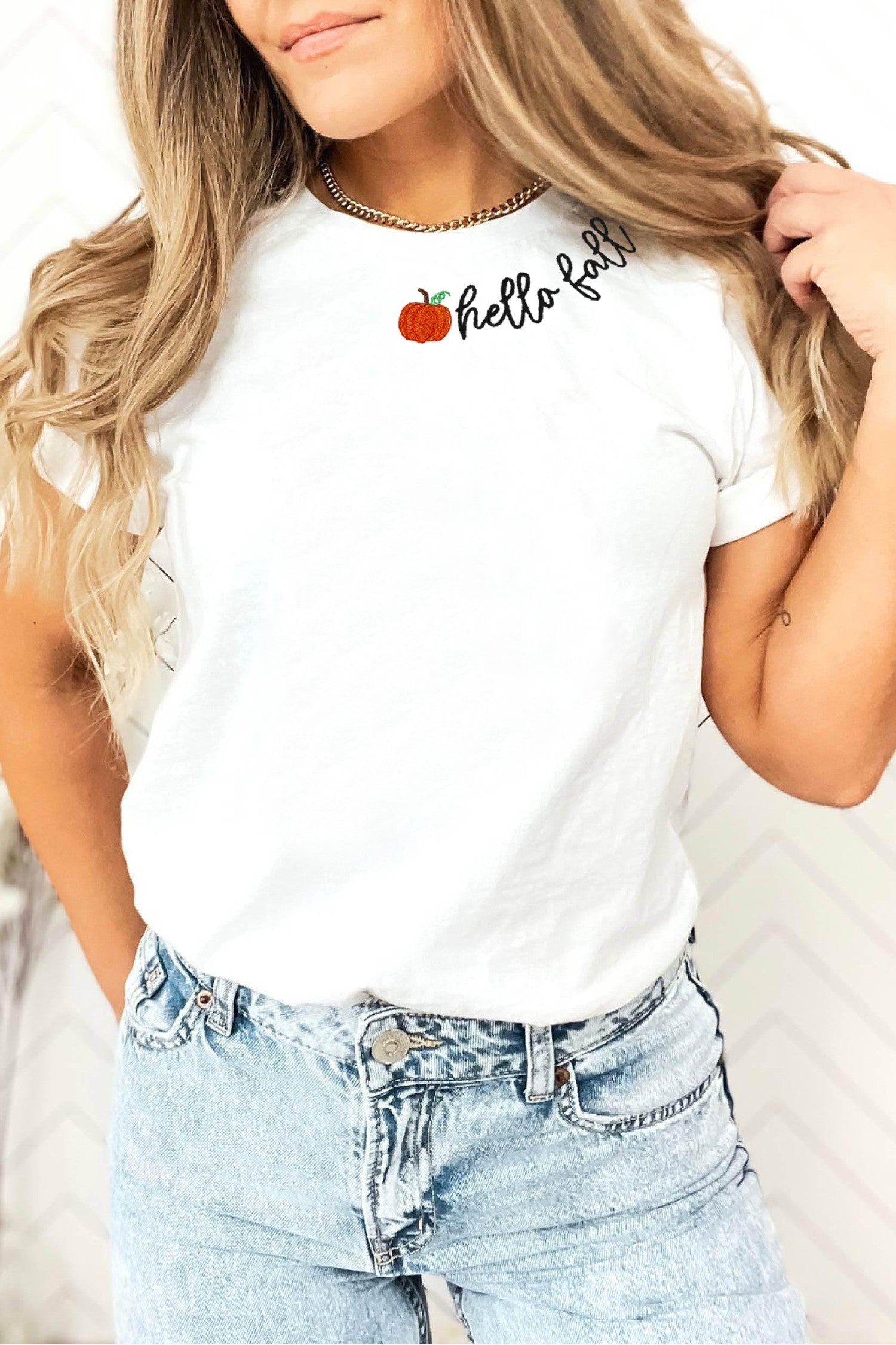 White hello fall Embroidered Pumpkin Hello Casual Round Neck T Shirt