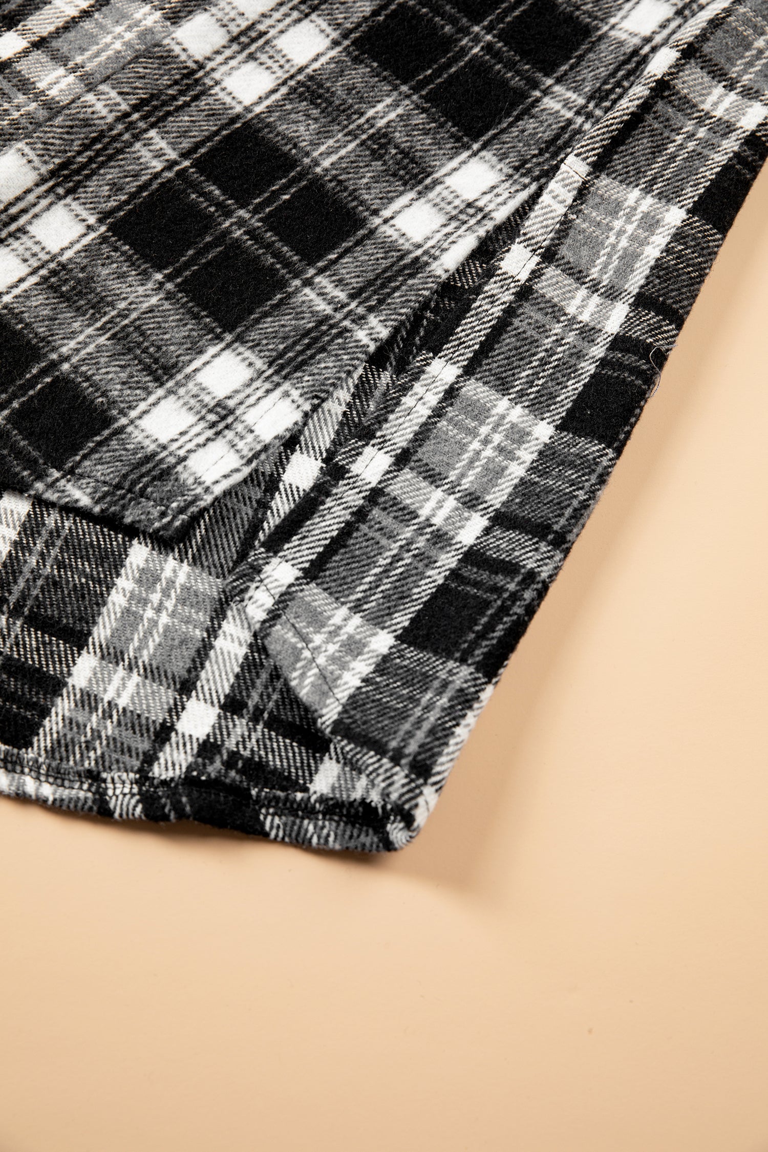 Black Plaid Long Sleeve V Neck Shift Plus Size Shirt Jacket