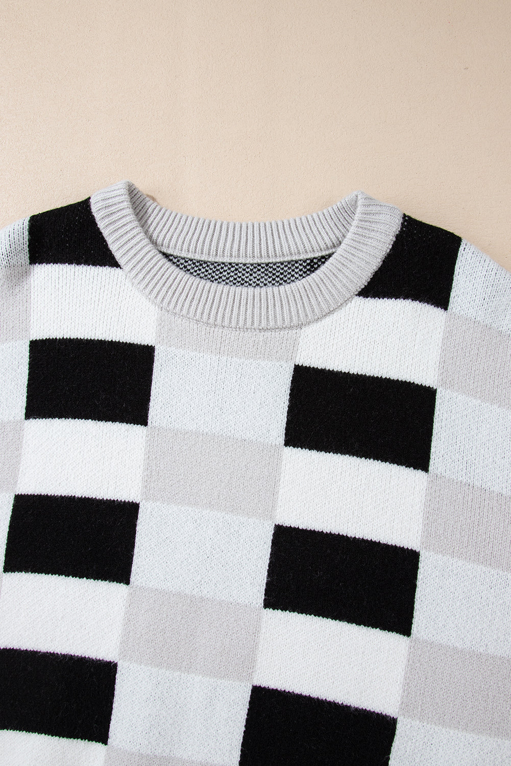 Black Checkered Ribbed Edge O Neck Drop Shoulder Sweater