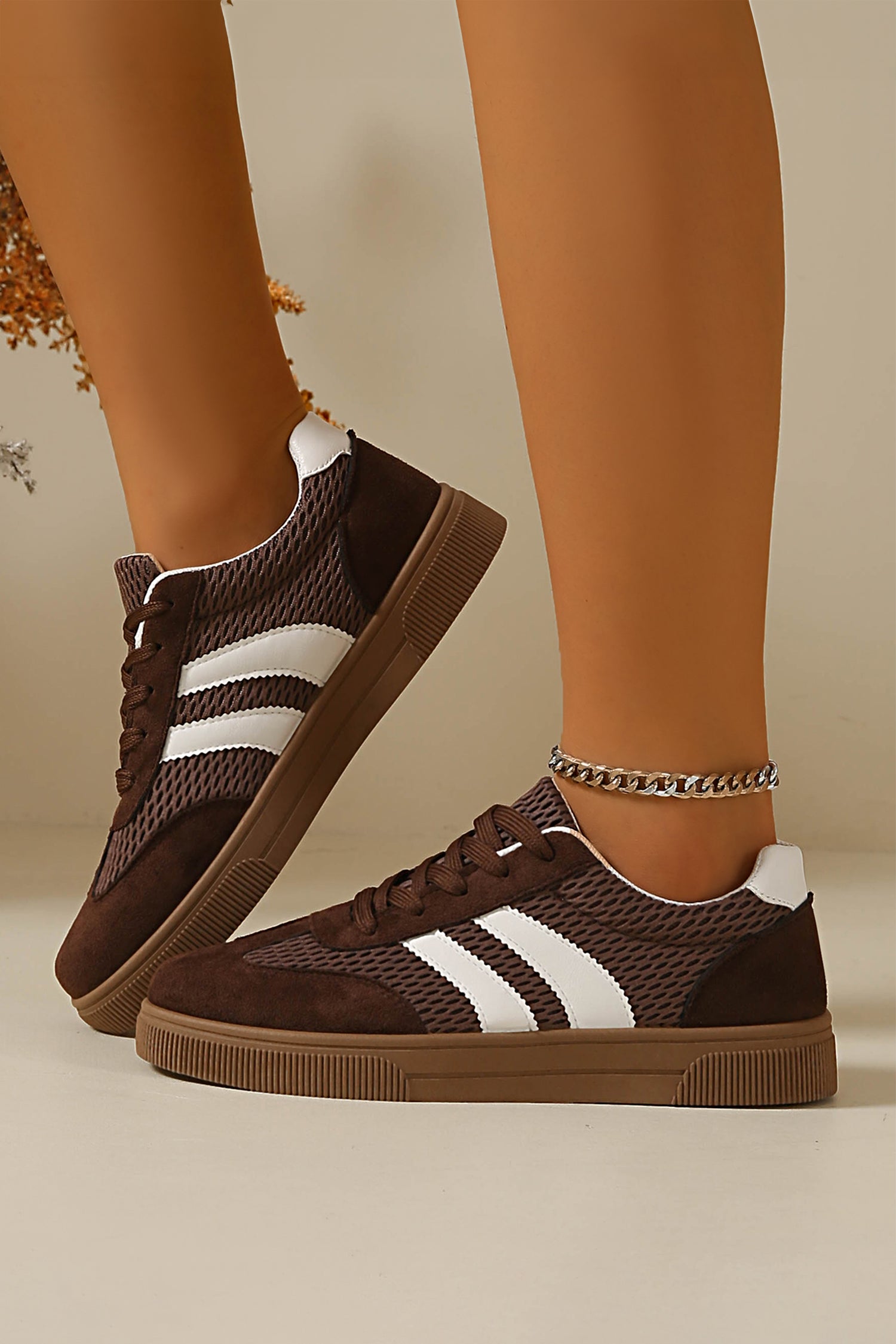 Brown Breathable Mesh Patchwork Lace Up Flat Shoes