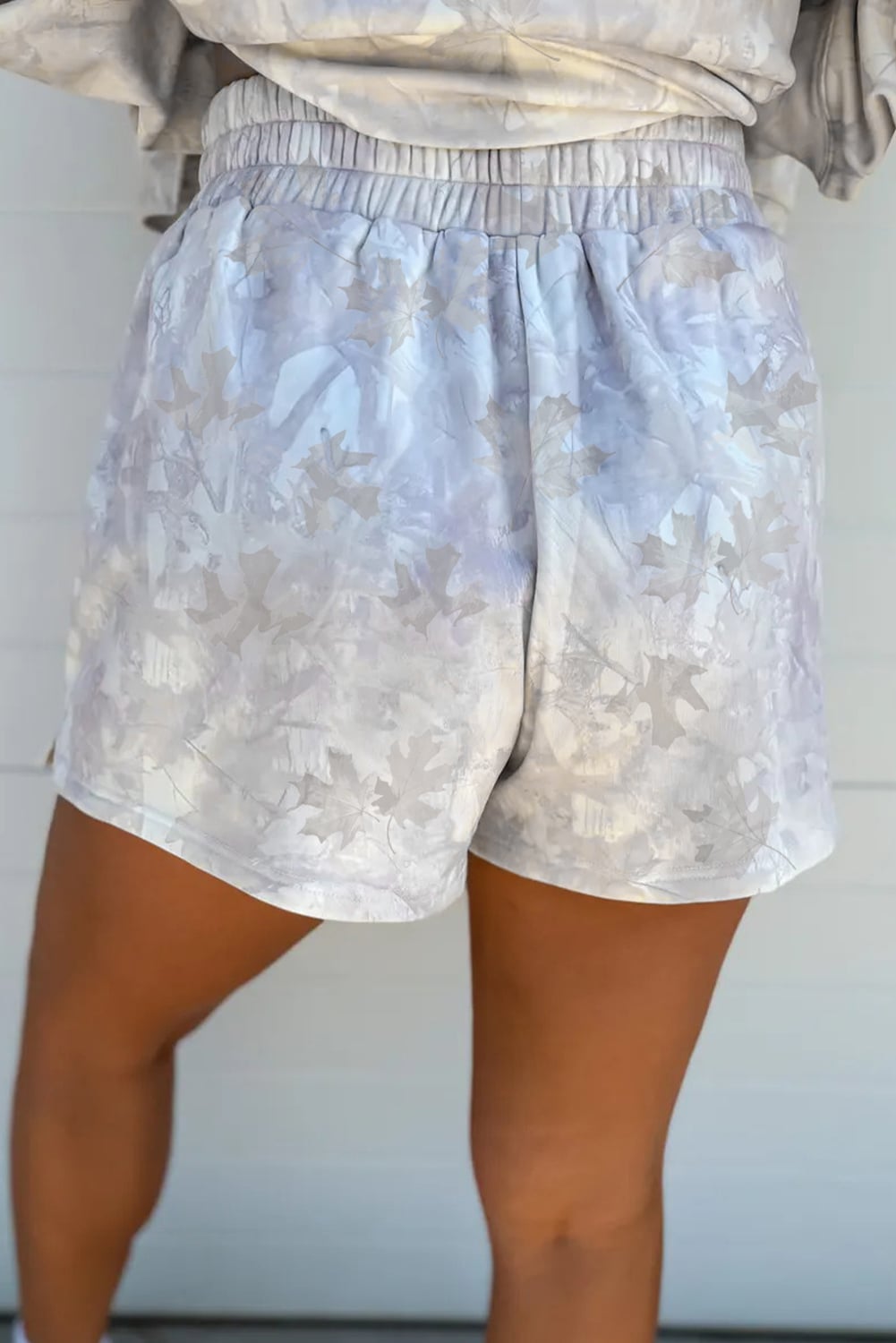 Beige Maple Camo Print Pullover Top and Elastic Waist Casual Short Set