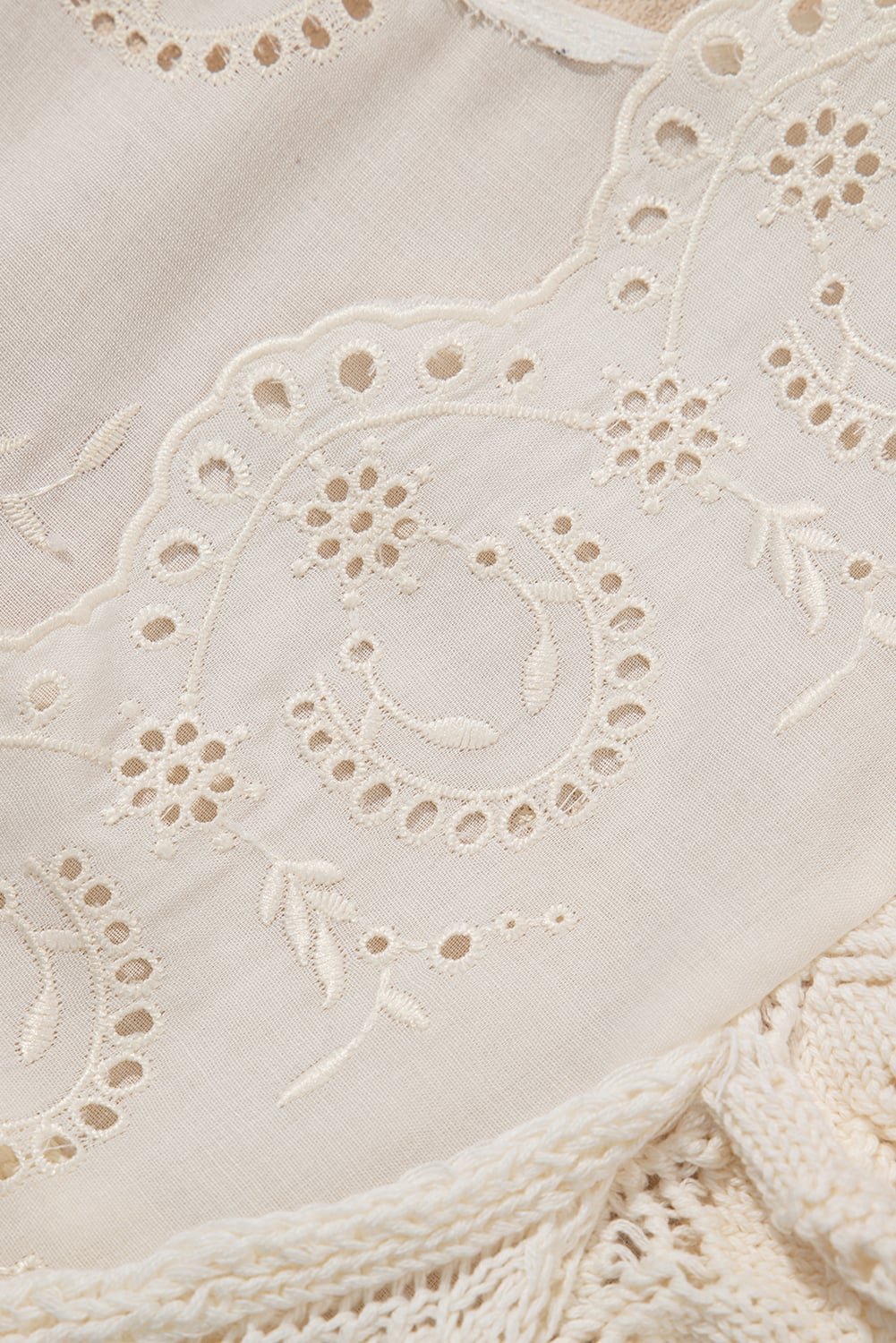 Beige Embroidered Patchwork Hollow Out Knitted Ruffle Sweater Vest
