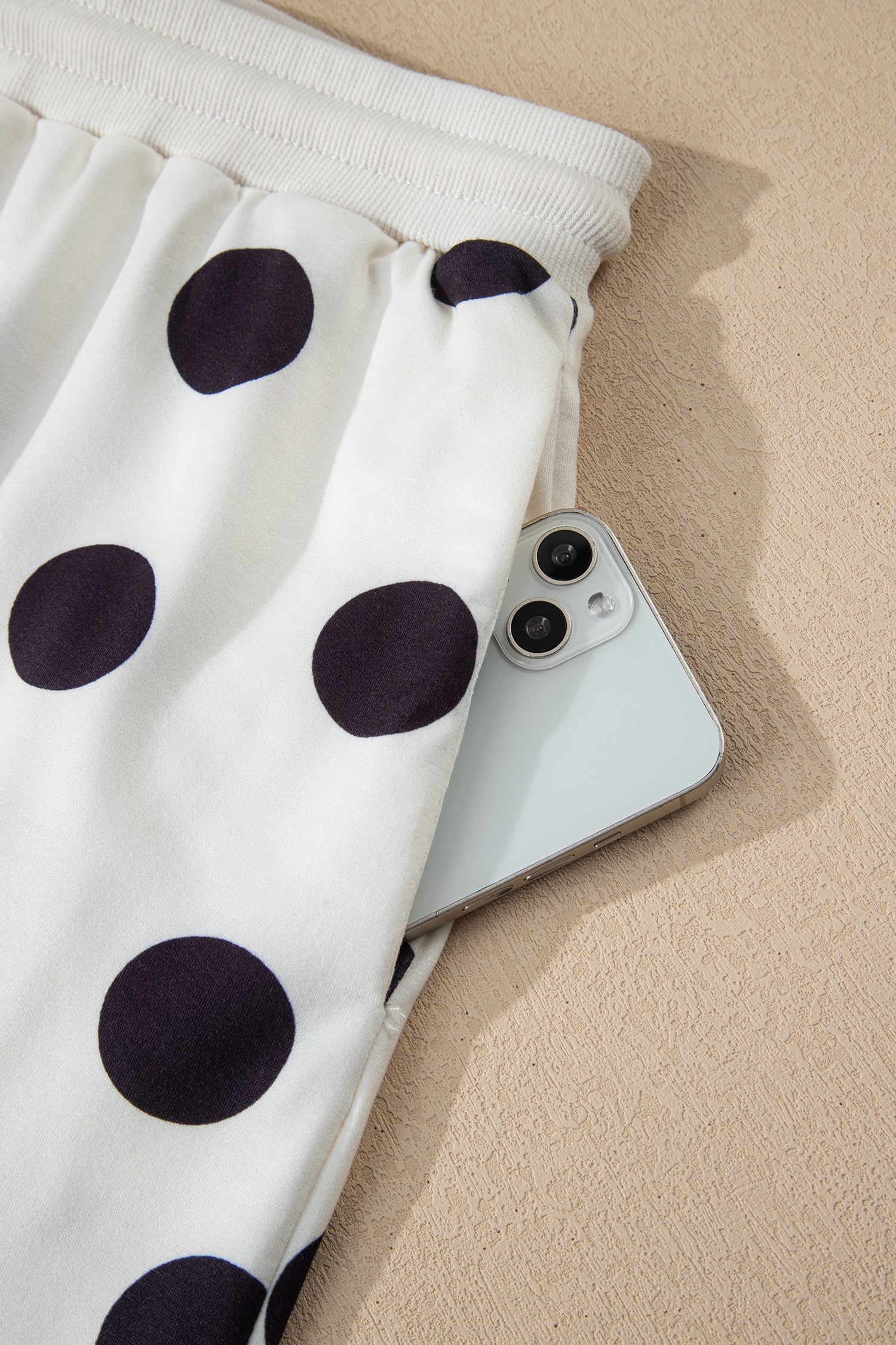 Beige Polka Dot Print Drop Shoulder Pullover Drawstring Shorts Set