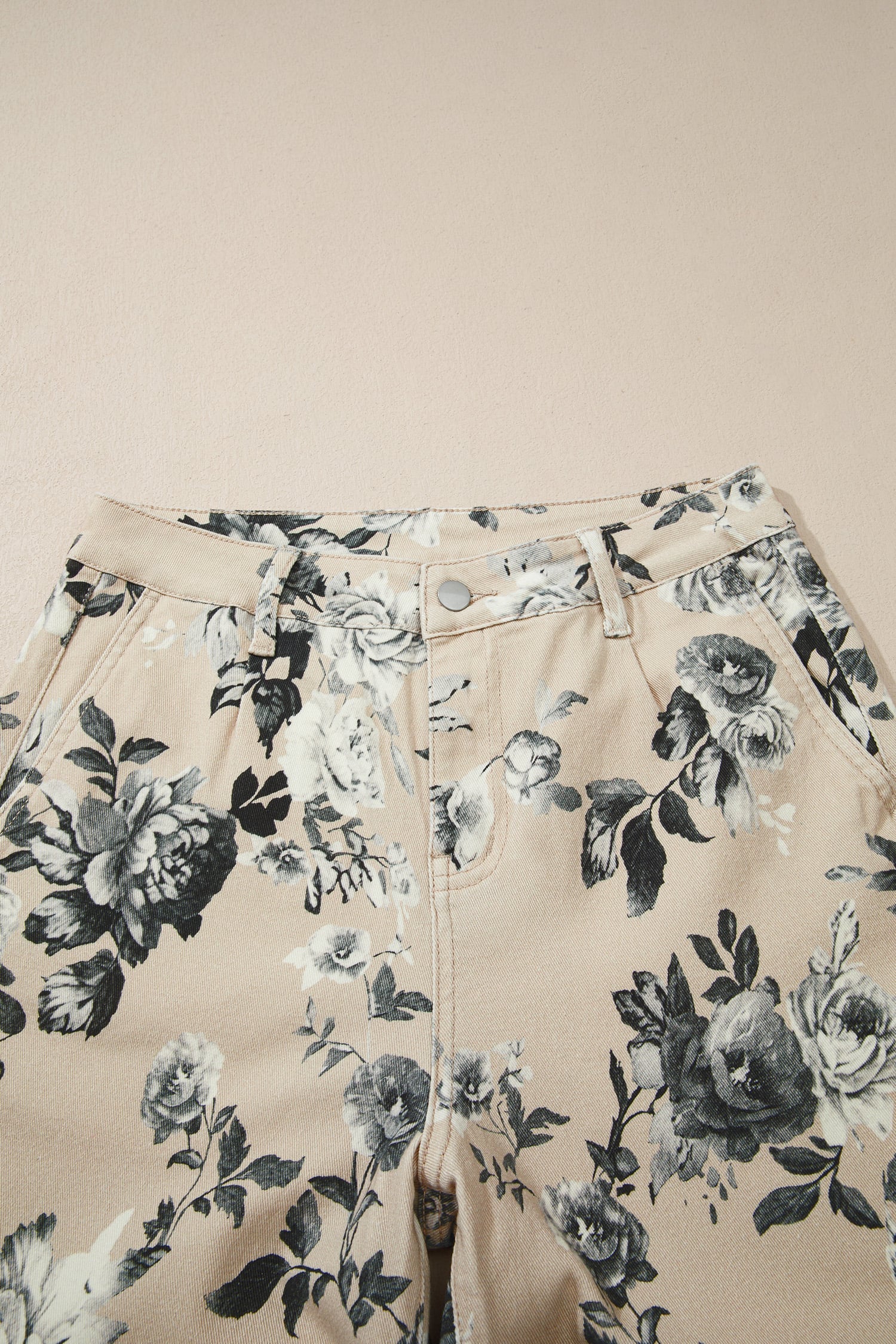 Beige Retro Floral Print Turn-up Cuffed Hem Loose Jeans