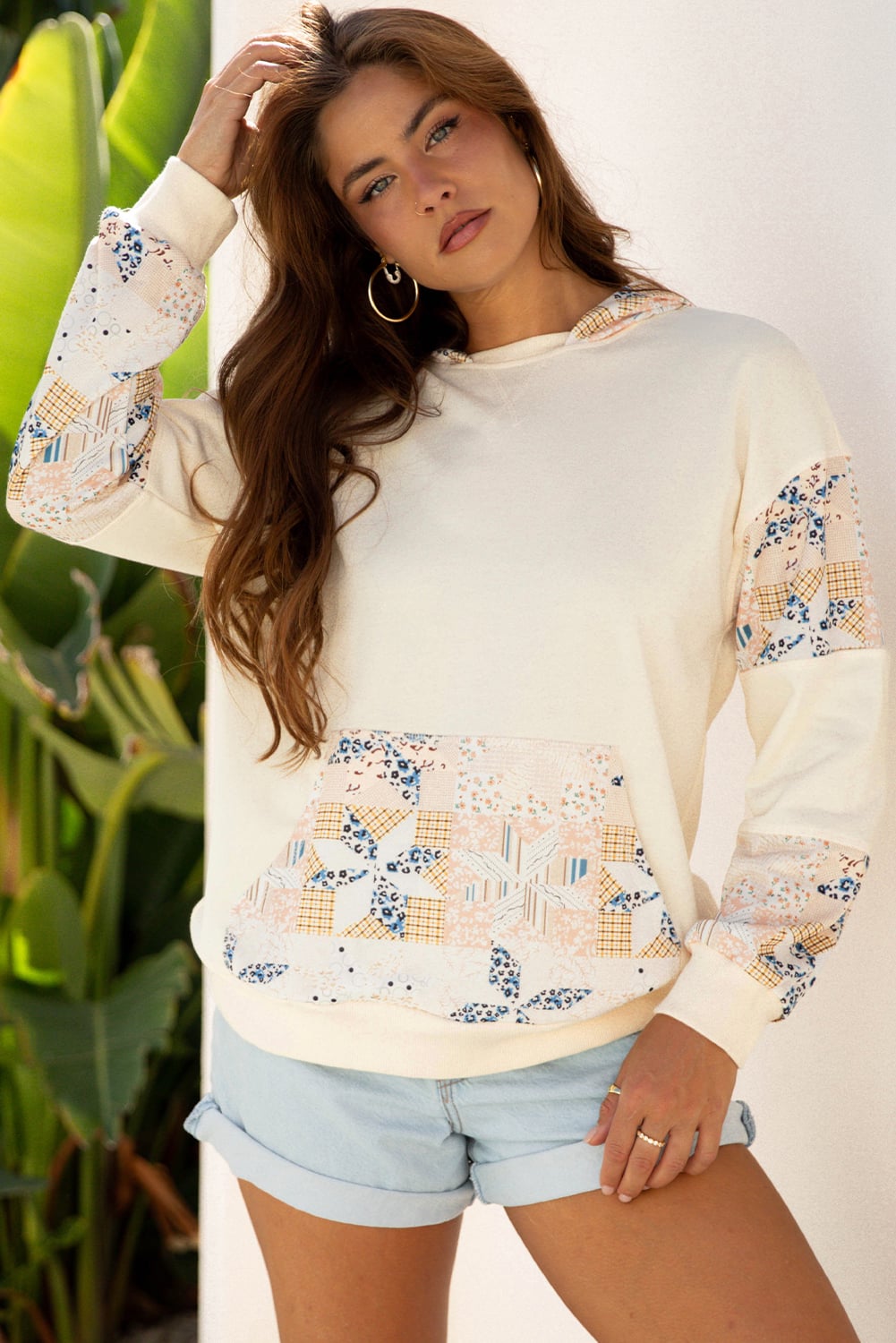 Beige Western Geo Pattern Patchwork Hoodie with Kangaroo Pocket