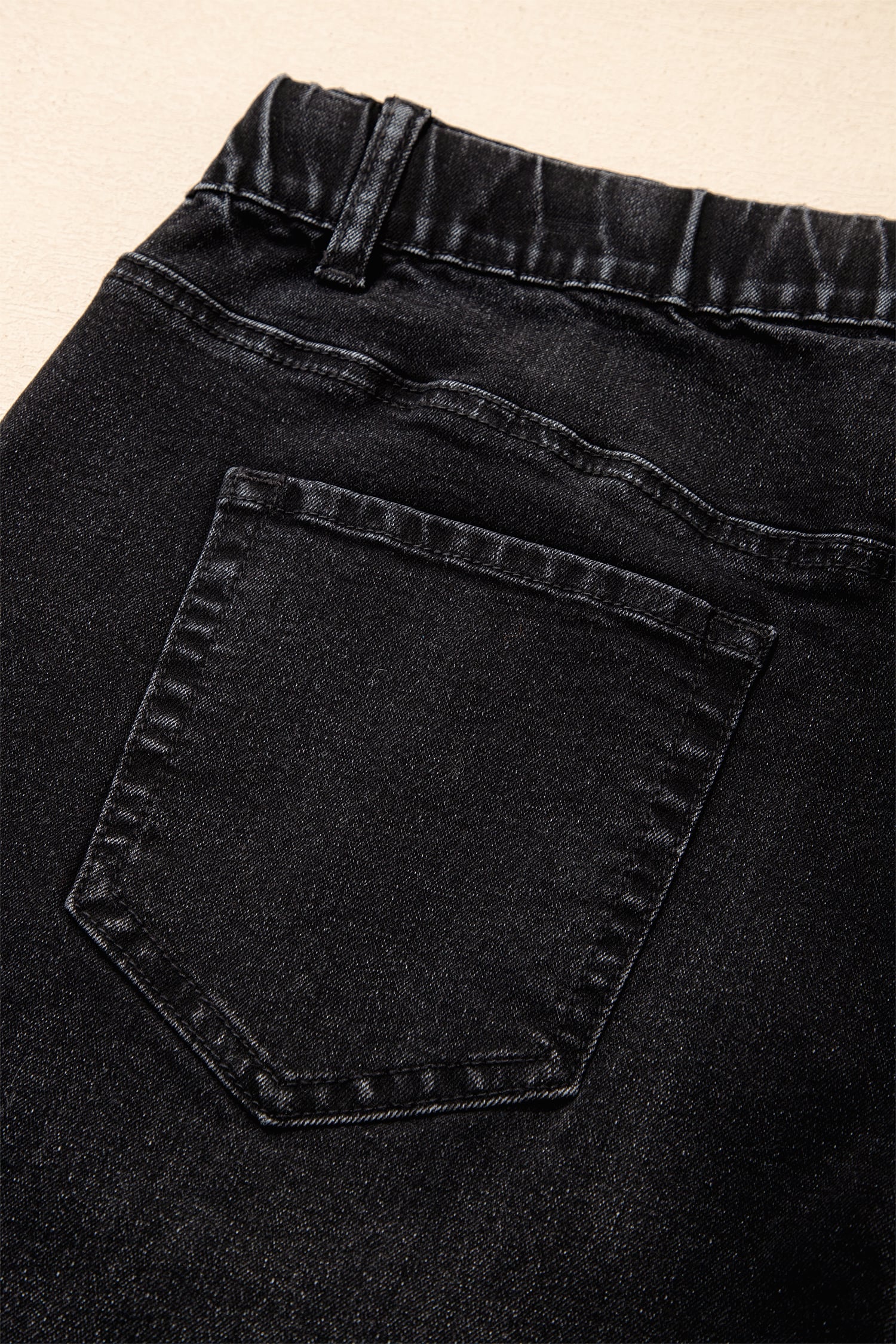 Black Acid Wash Contrast Lace-up Plus Size Jeans