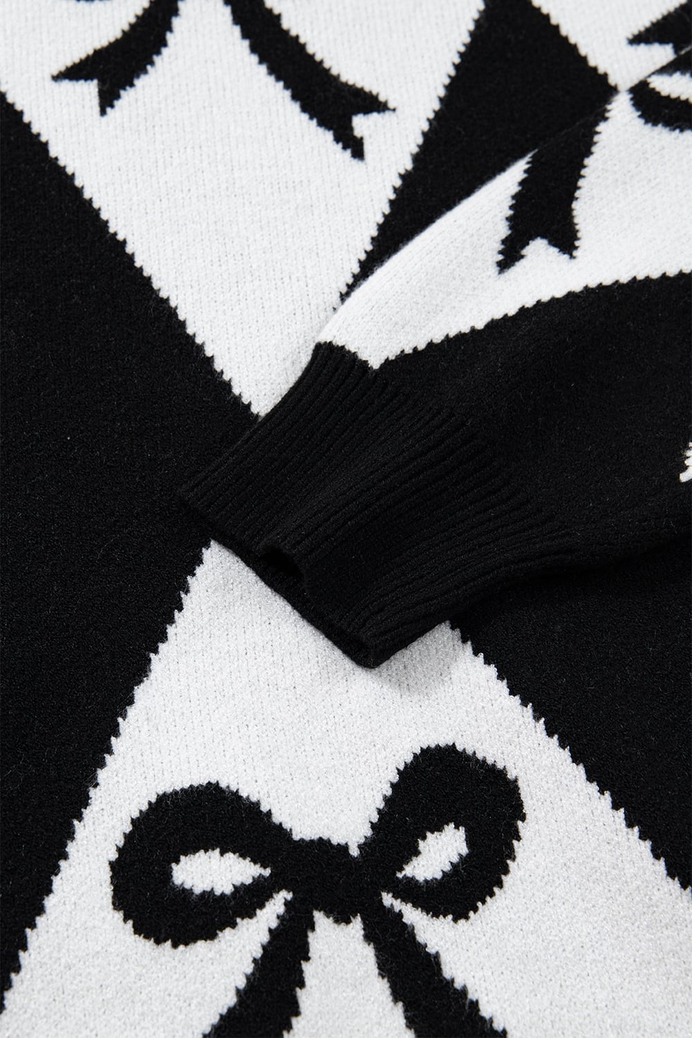 Black Bow Print 2-tone Rhombus Knit Loose Sweater
